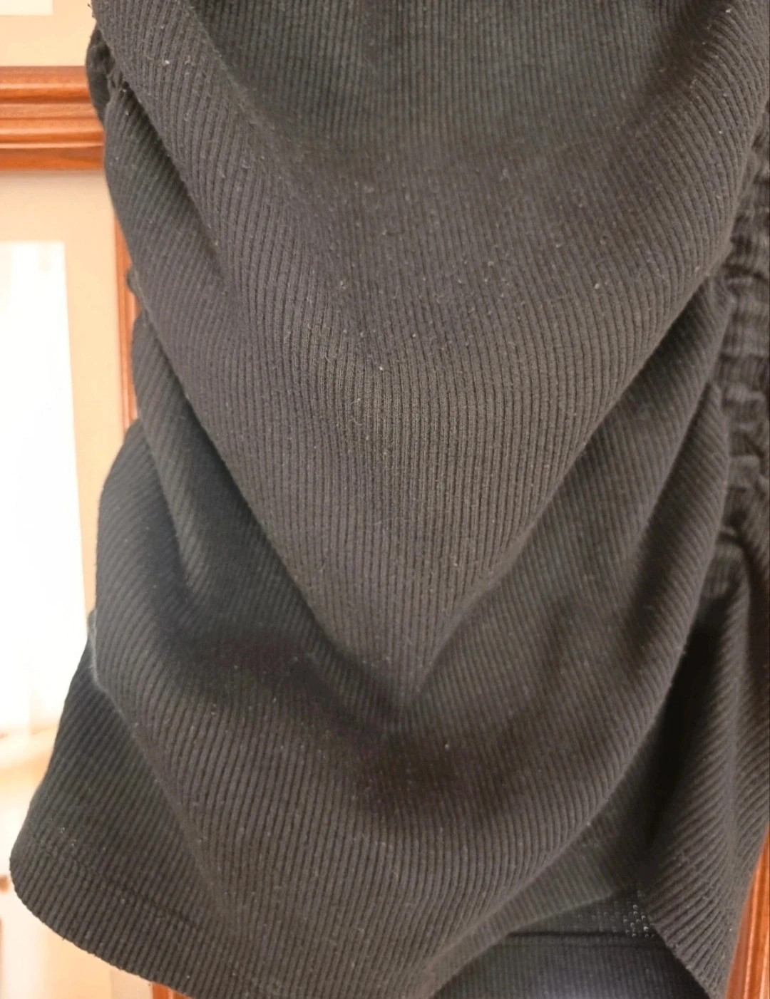 Precioso vestido de mujer ceñido y tipo deportivo de Pull & Bear. Talla XS – Pull & Bear – taille XS / 34 / 6 4