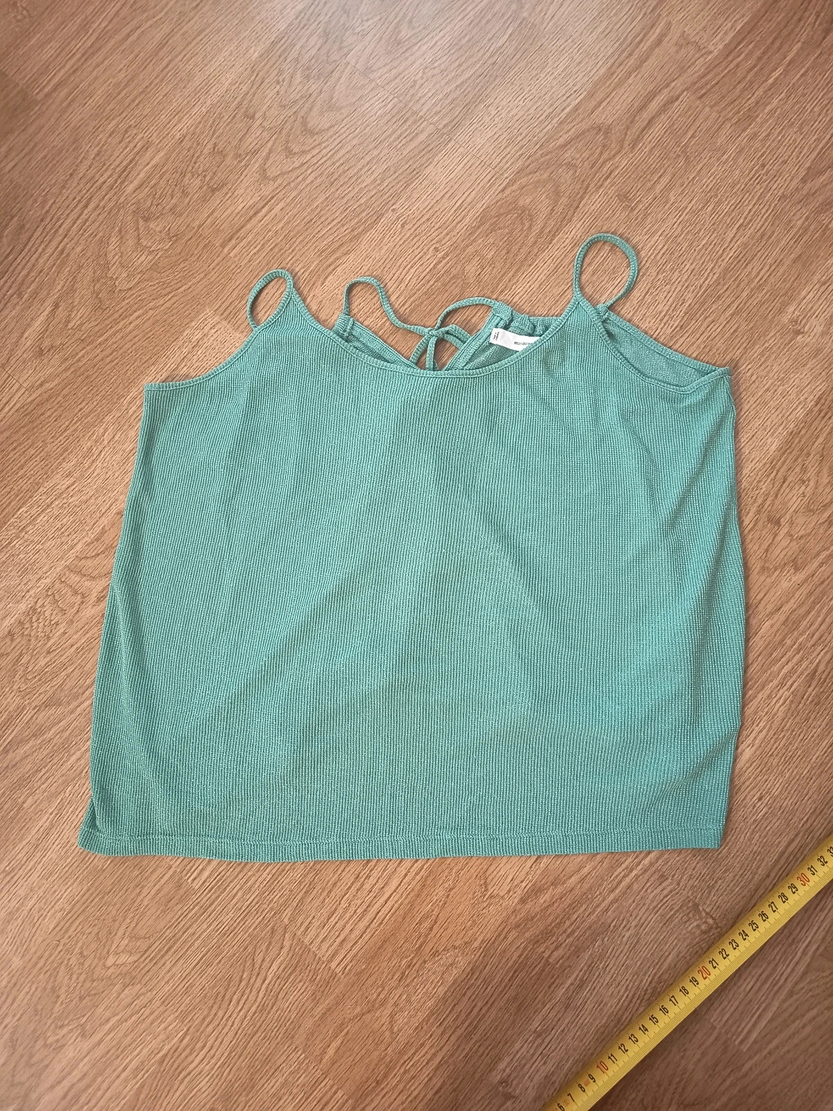 Camiseta de mujer de tirantes de Women secret. Talla L.