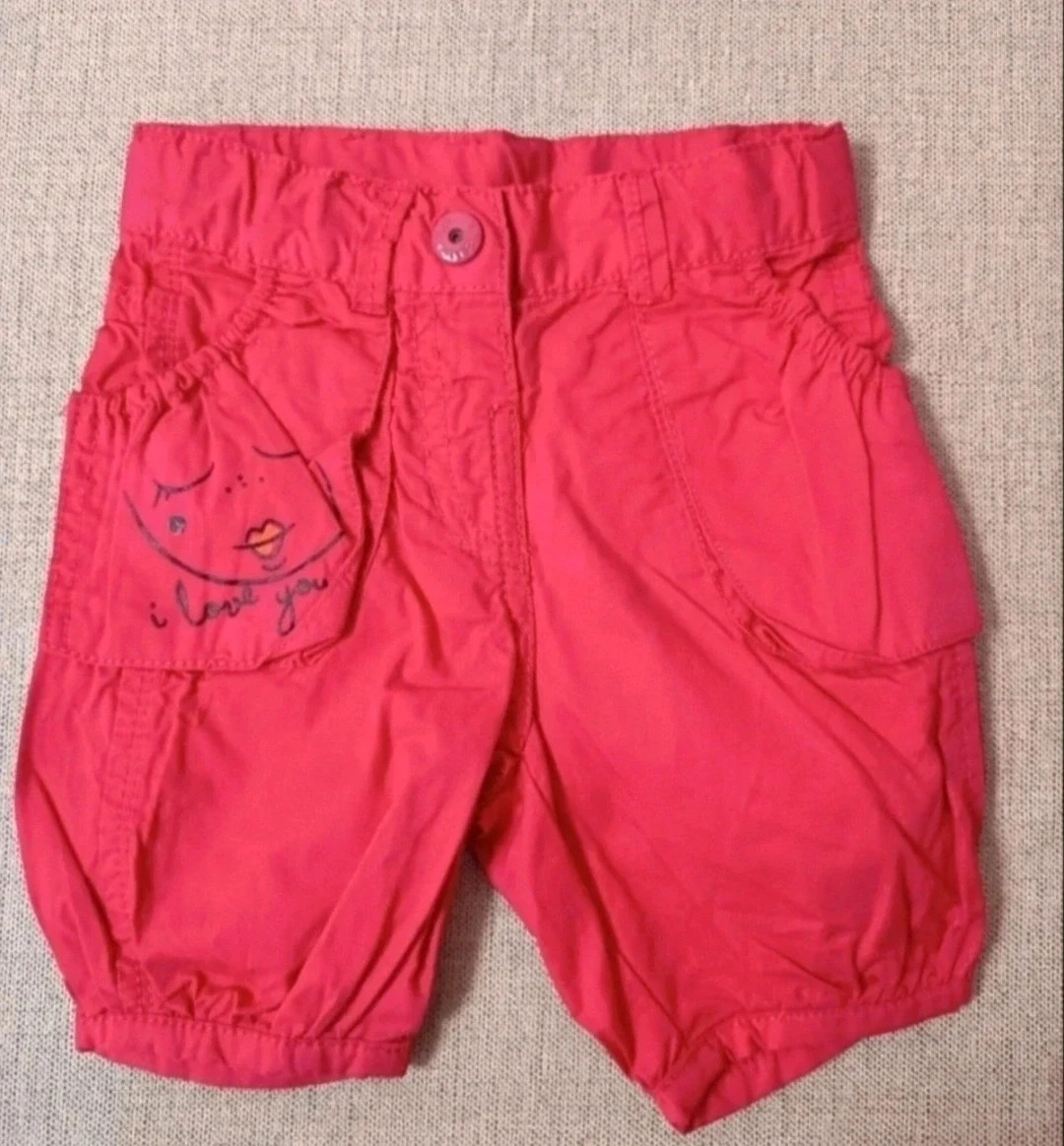 Pantalón de niña bebé sin estrenar. Talla 6 meses – Local – taille 3-6 mois / 62 cm