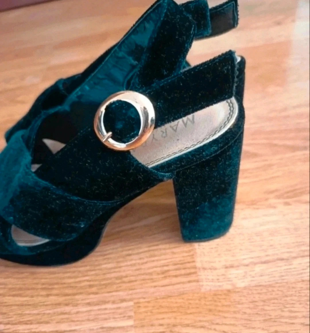 Preciosos zapatos de tacón de mujer en buen estado. De Marypaz. Número 38 – Marypaz – taille 38 3