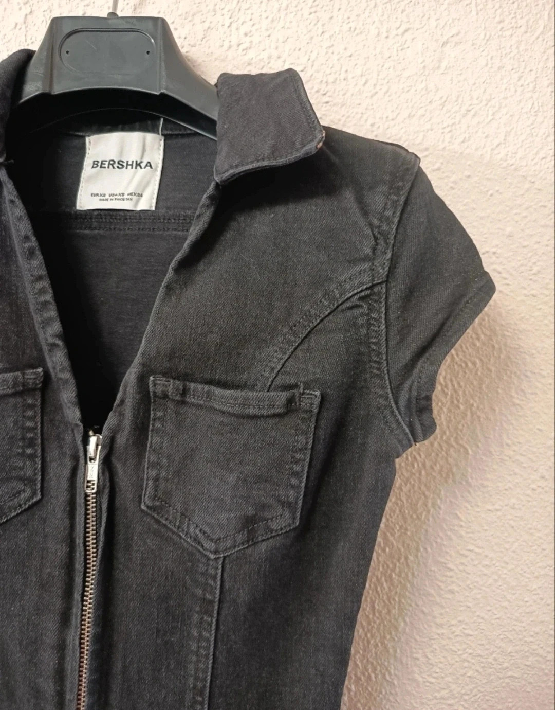 Mono vaquero largo de mujer. De Bershka. Talla XS. Buen estado – Bershka – taille XS / 34 / 6 2
