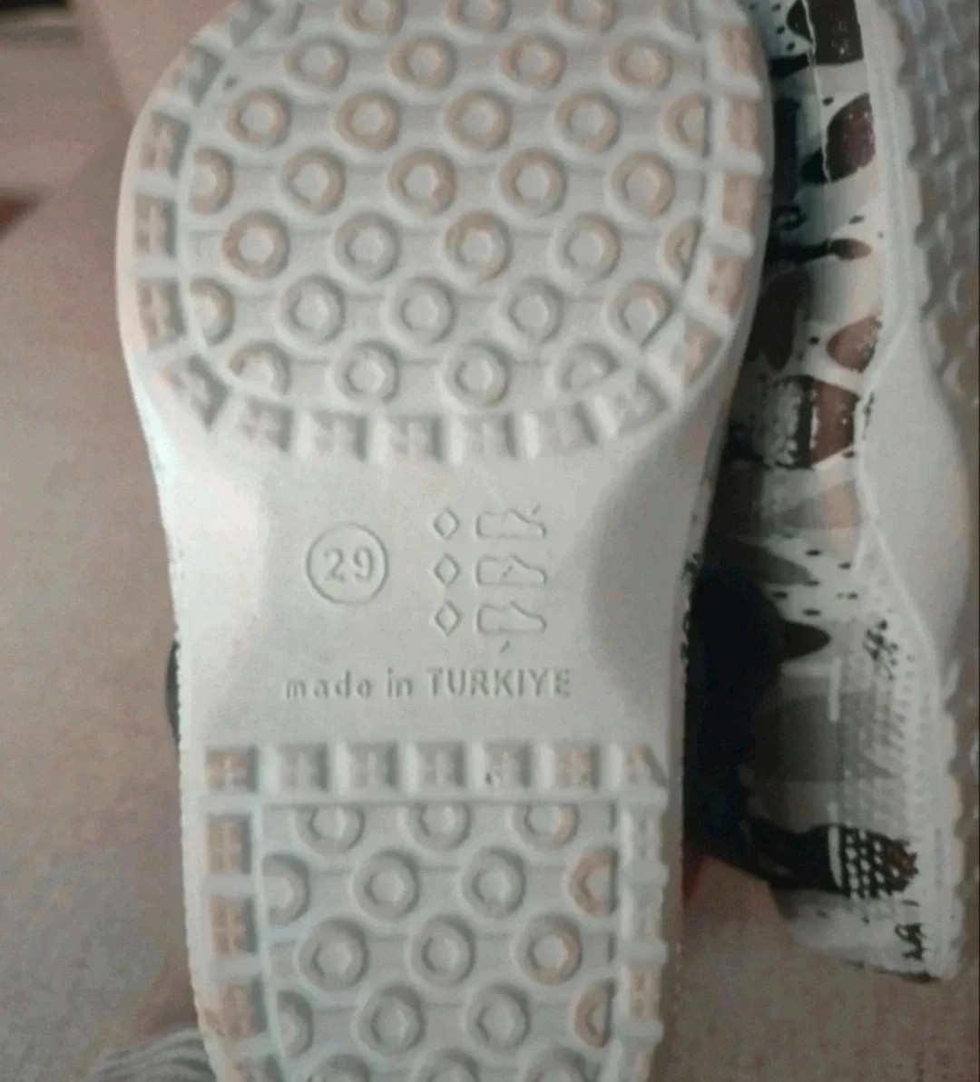 Zuecos crocs de niño casi nuevos. Número 29 – Local – taille 29 5