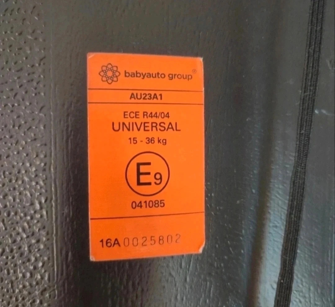 Elevador de coche para niños. De 15-36 kg – vivitta 4
