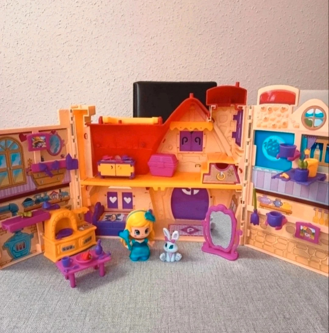 Casa de los cuentos de Pinypon. Sin estrenar. De Famosa