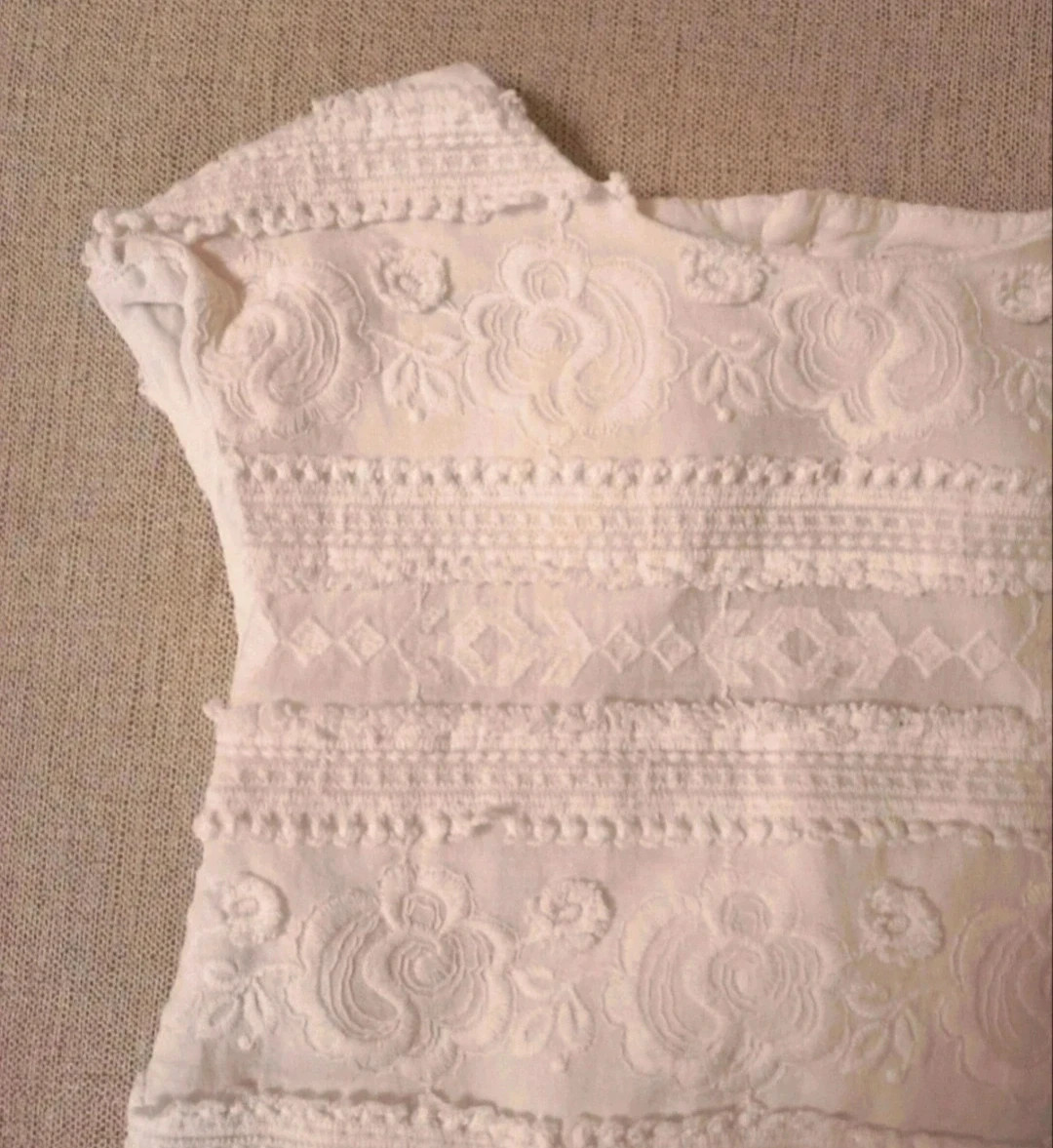 Precioso vestido estilo ibicenco de niña. De Zara. Talla 6 años. Puesto una vez – Zara – taille 6 ans / 116 cm 3