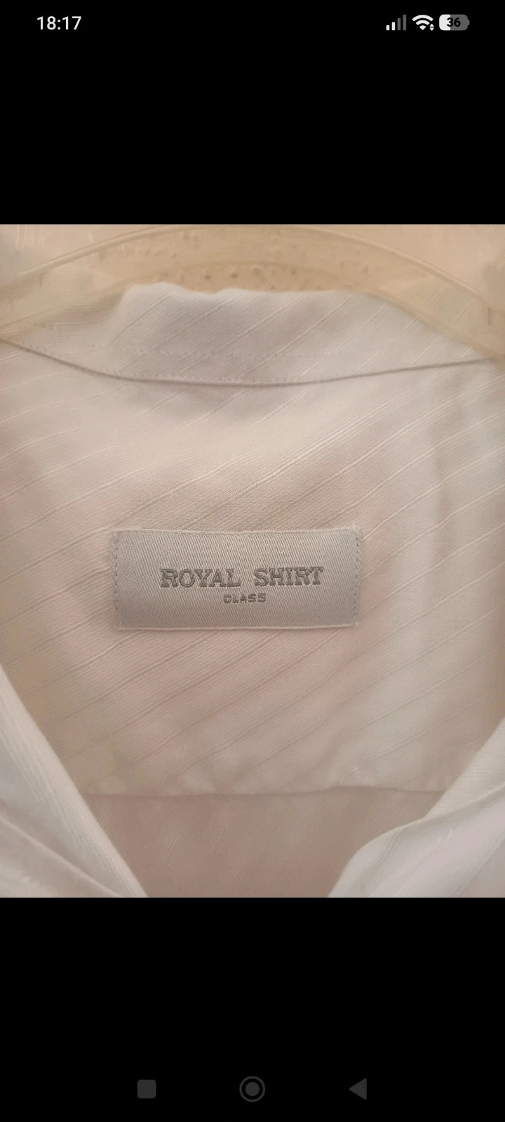 Preciosa camisa de hombre blanca satinada. Con manga acampanada. De Royal Shirt class. Talla XL – Royal Shirt Class – taille XL 5