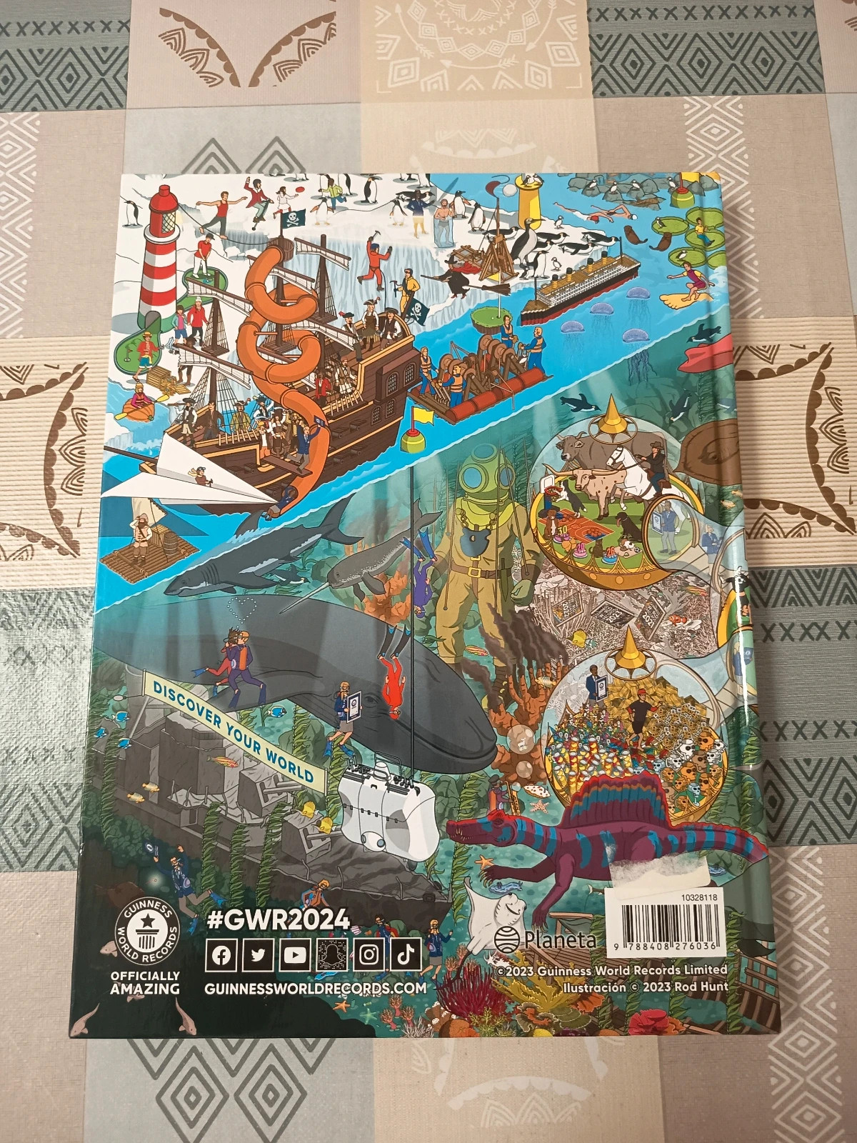 Libro Guinness world records 2024. Tapa dura 2