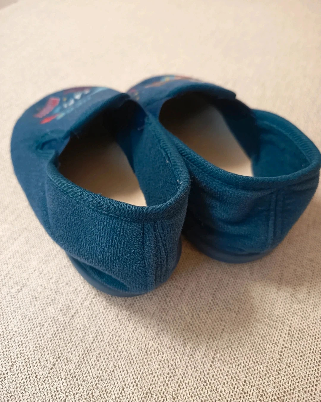 Zapatillas de estar por casa unisex de niño. Número 29. – taille 29 3