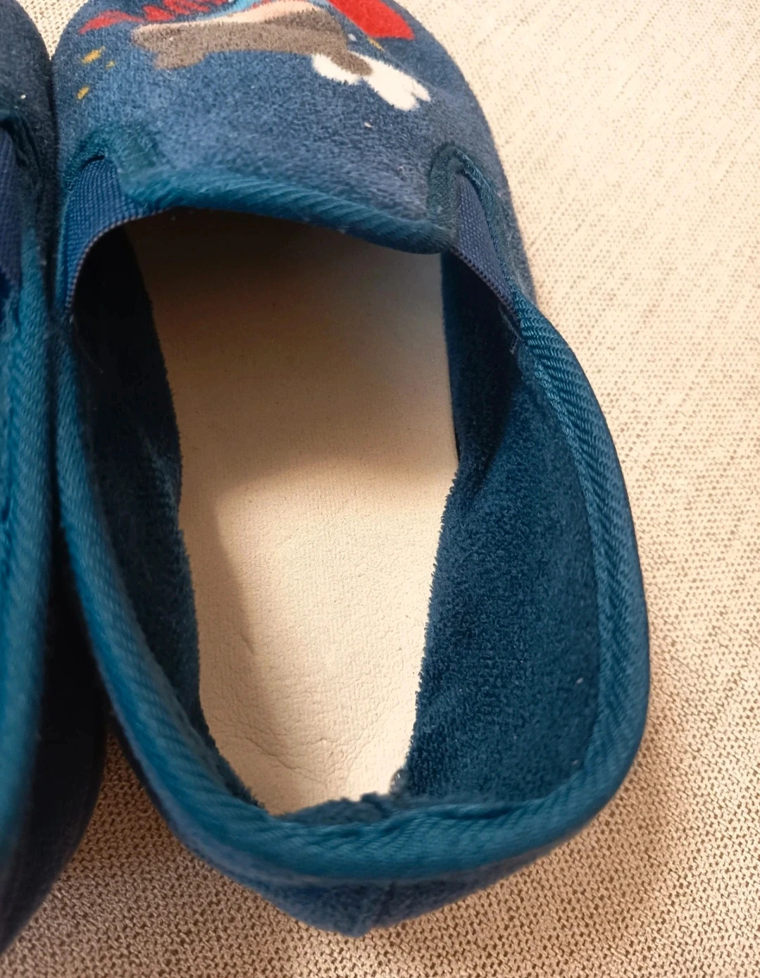 Zapatillas de estar por casa unisex de niño. Número 29. – taille 29 5