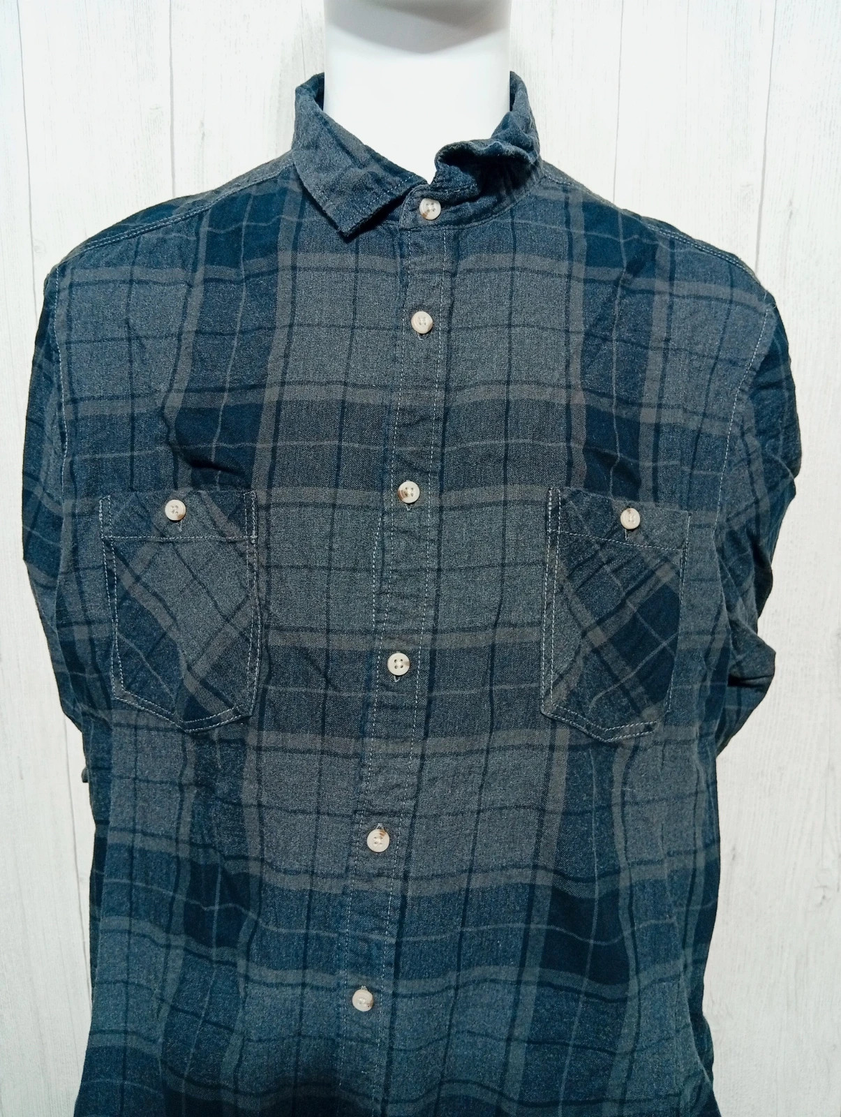 Chemise a carreaux manches longues homme- taille XXL/44 - Kiabi - couleur gris noir – Kiabi – taille XXL 2