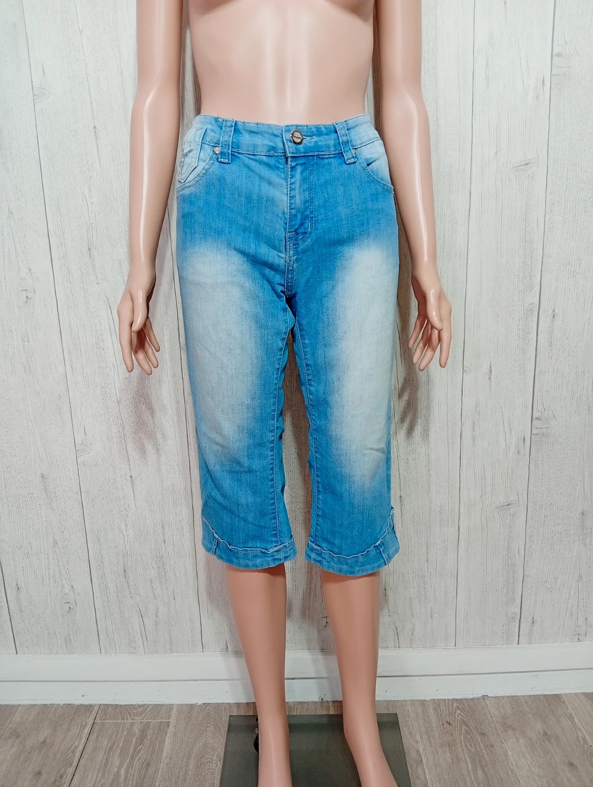 Pantacourt en jeans femme - taille L/40 - fashion jeans - couleur bleu clair