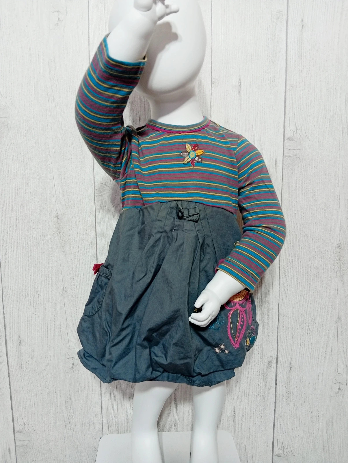 Robe courte fille- taille 12 mois - terre de marins - couleur gris multicolore