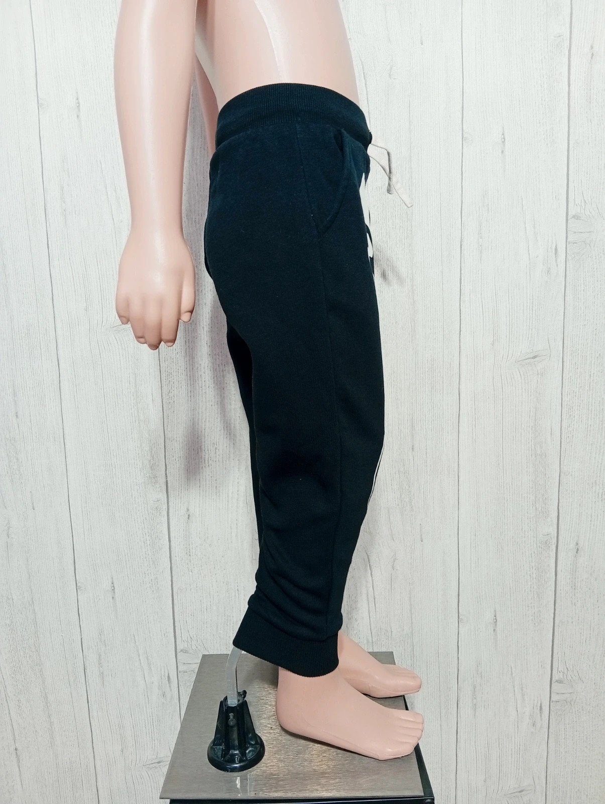 Pantalon garçon - taille 3 ans (98 cm) - Kiabi - couleur noir et blanc – Kiabi – taille 3 ans / 98 cm 4