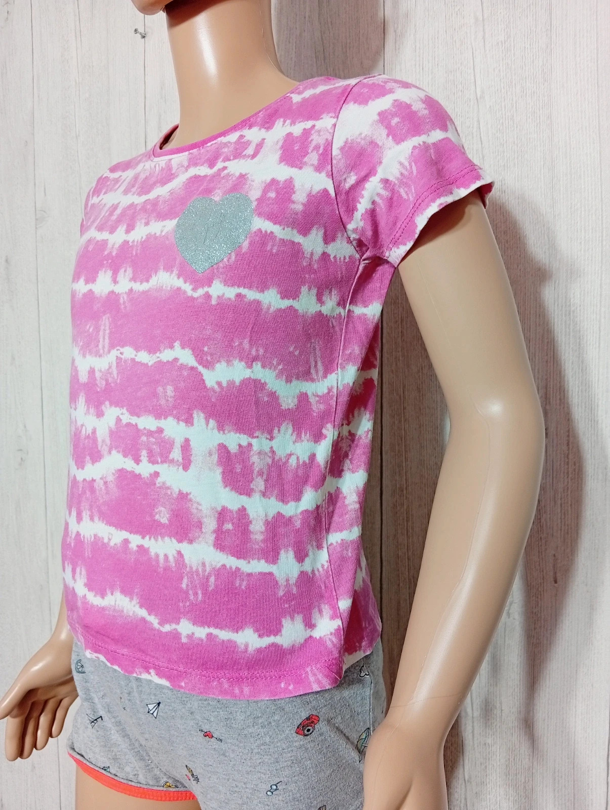 T-shirt imprimé manches courtes fille - taille 5/6 ans (116 cm) - primark - couleur fushia blanc – Primark – taille 6 ans / 116 cm 5