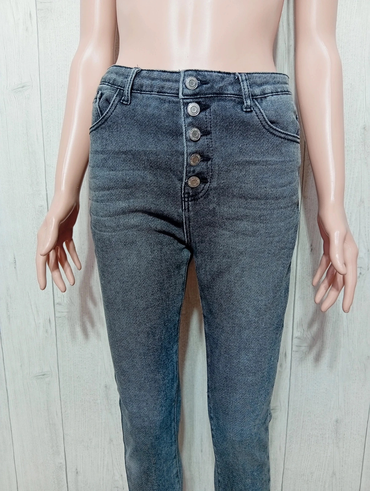 Jeans skinny avec patte boutonnage sur le devant femme-taille L/40-jeans fashion-couleur gris noir – Jeans Fashion – taille L / 40 / 12 2