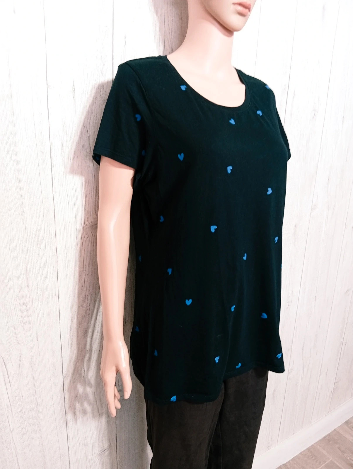T-shirt imprimé manche courte femme- taille XL/42 - Kiabi - couleur noir a motif bleu – Kiabi – taille XL / 42 / 14 4