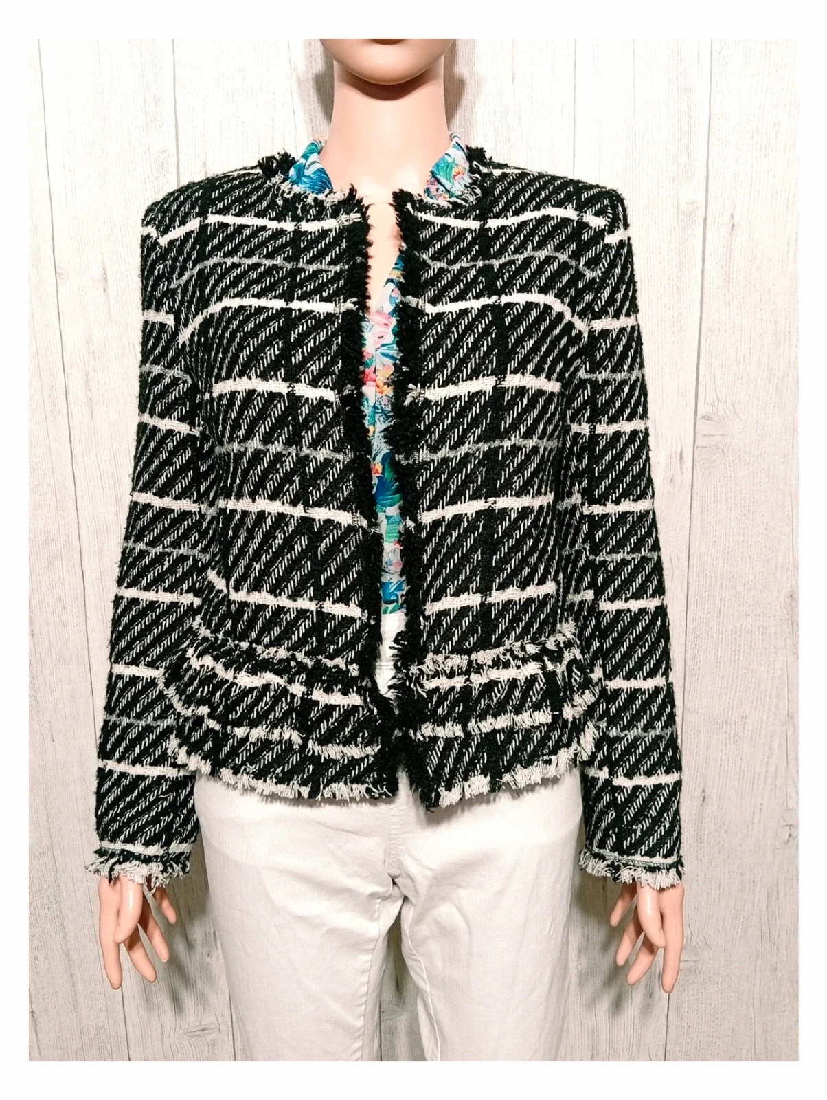Veste courte en tweed a motif a rayure - taille M/38 - Naf Naf - couleur noir et blanc