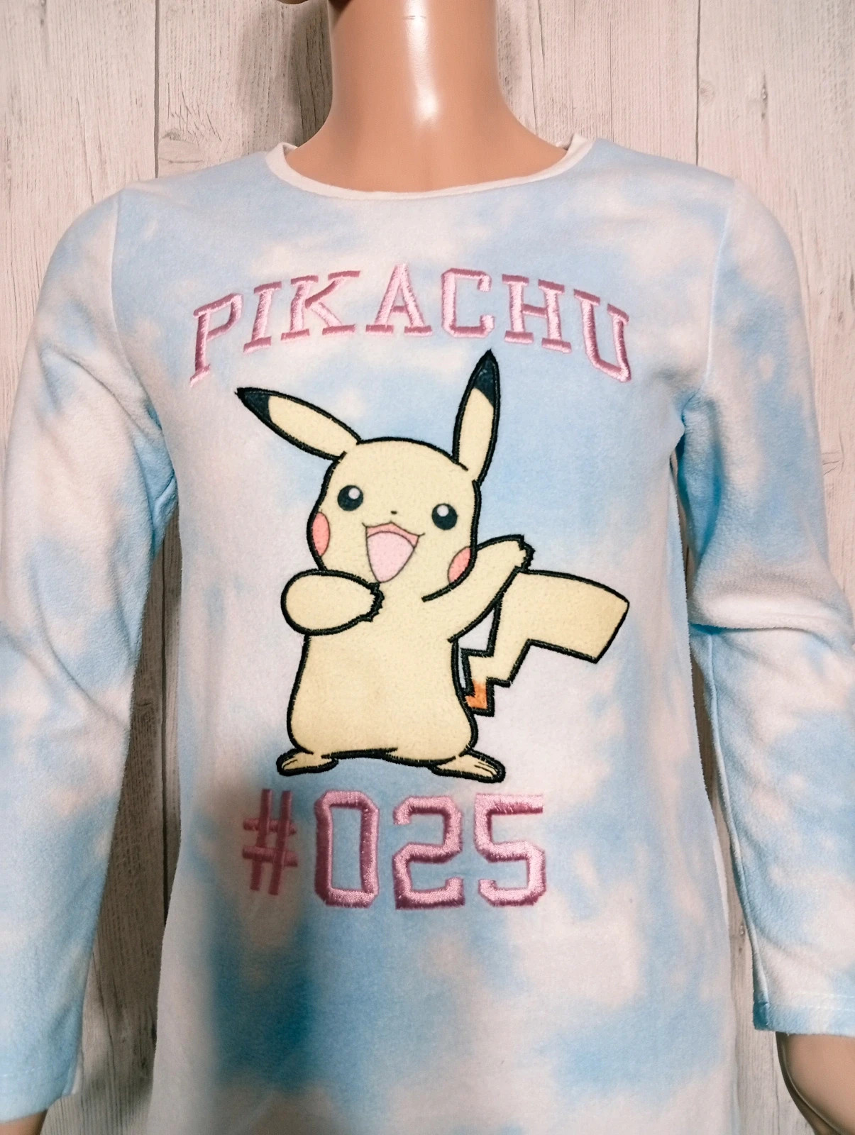 Haut de pyjama à manches longues imprimé fille- taille 8 ans- pokemon - couleur bleu clair et blanc – Pokémon – taille 8 ans / 128 cm 2