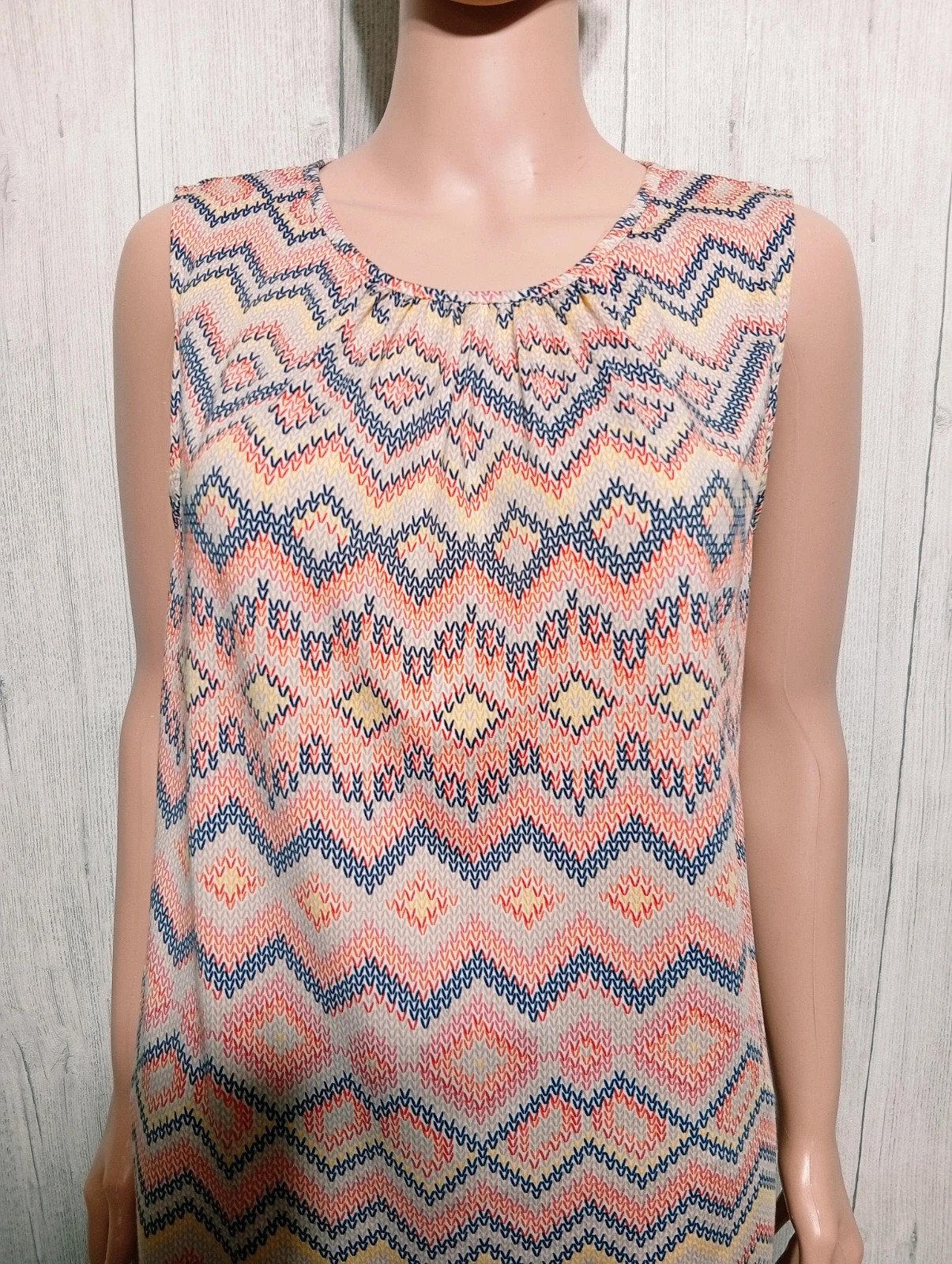 Blouse sans manche au motif géométrique femme- taille XL/42 - Mosquitos- couleur multicolore – Mosquitos – taille XL / 42 / 14 2