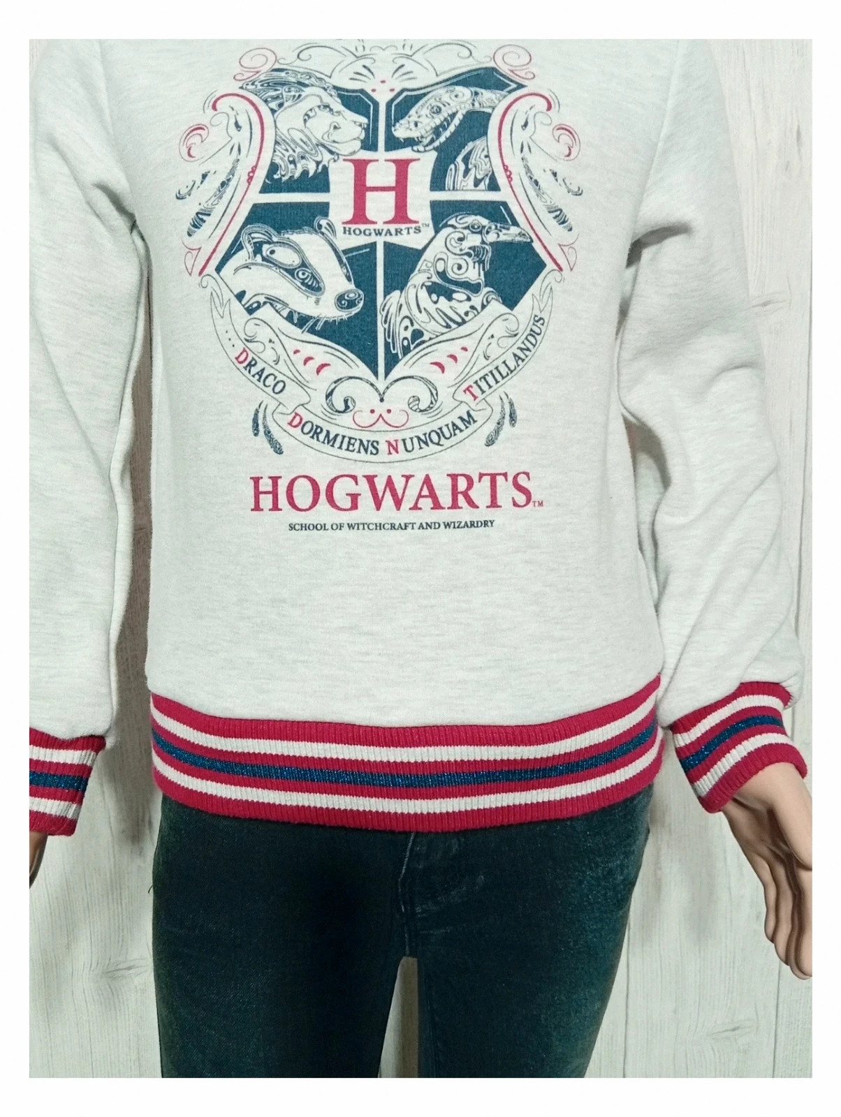Sweat imprimé harry potter fille - taille 8 ans - harry potter - couleur gris rouge blanc marine – Harry Potter – taille 8 ans / 128 cm 3
