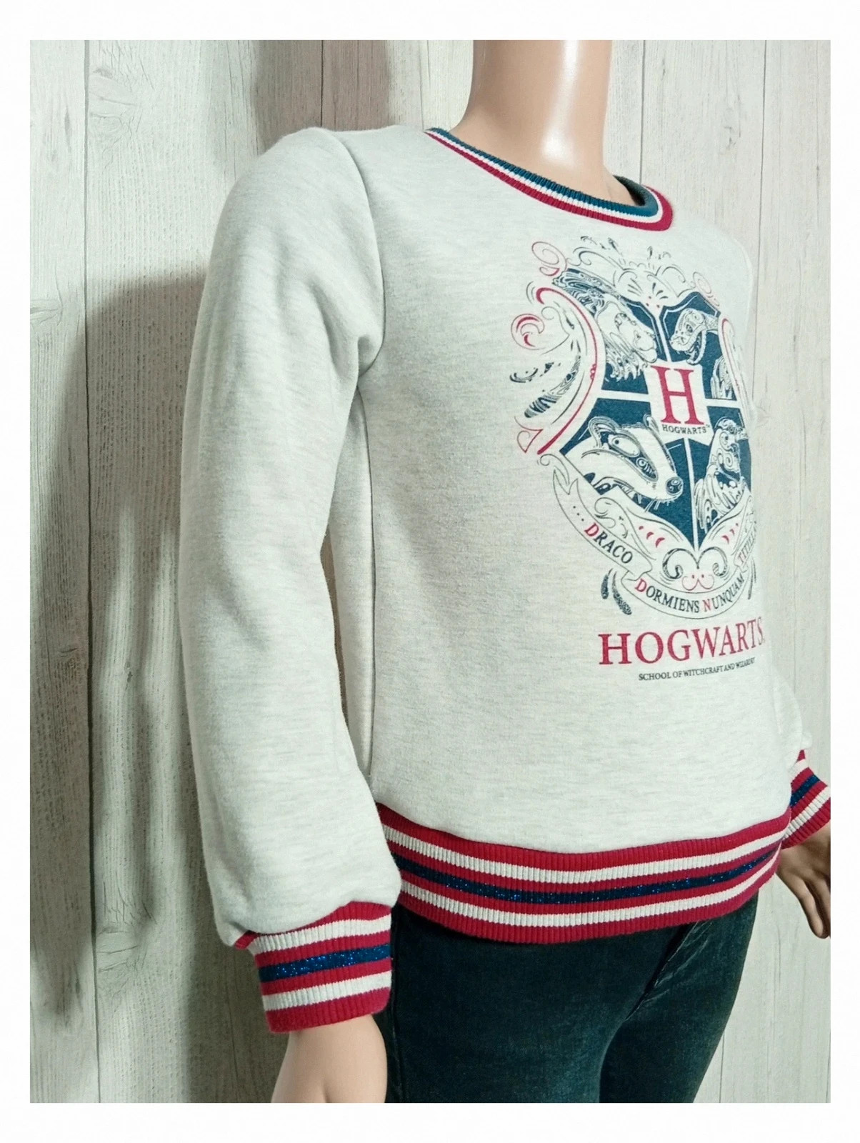 Sweat imprimé harry potter fille - taille 8 ans - harry potter - couleur gris rouge blanc marine – Harry Potter – taille 8 ans / 128 cm 4