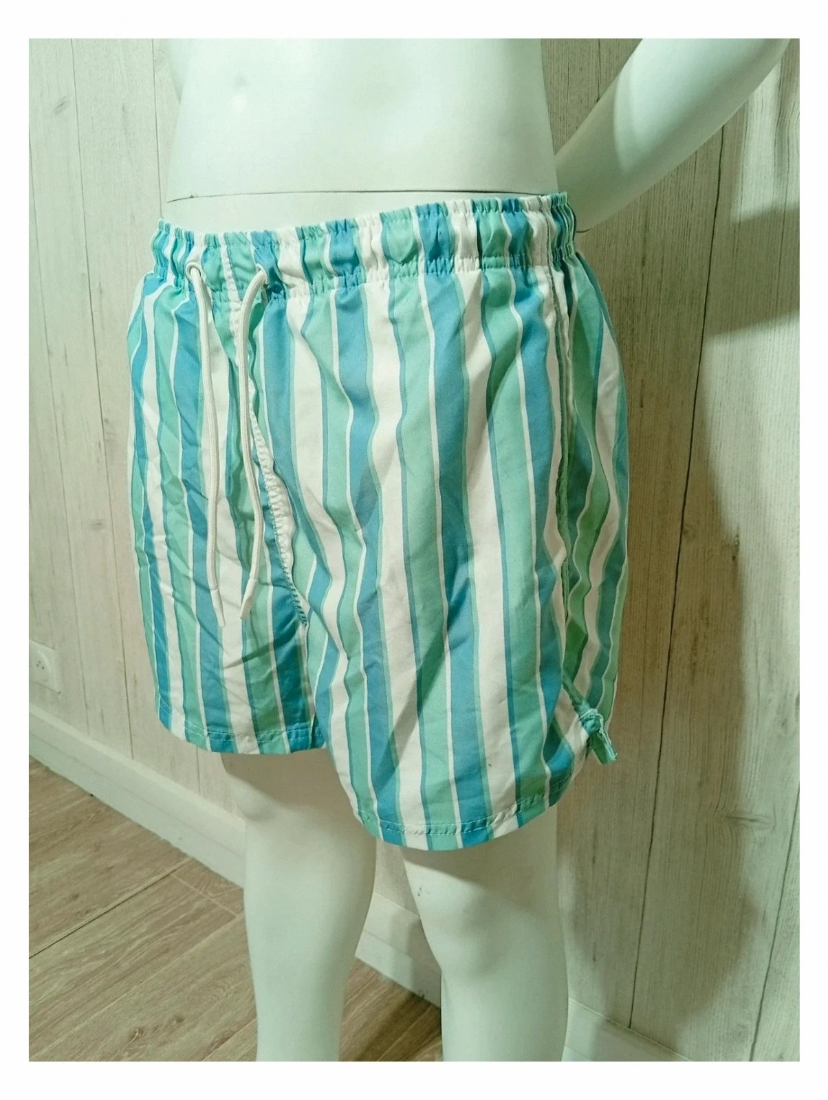Short de bain a rayure homme- taille M/38 - Primark - couleur bleu blanc menthe – Primark – taille M 4