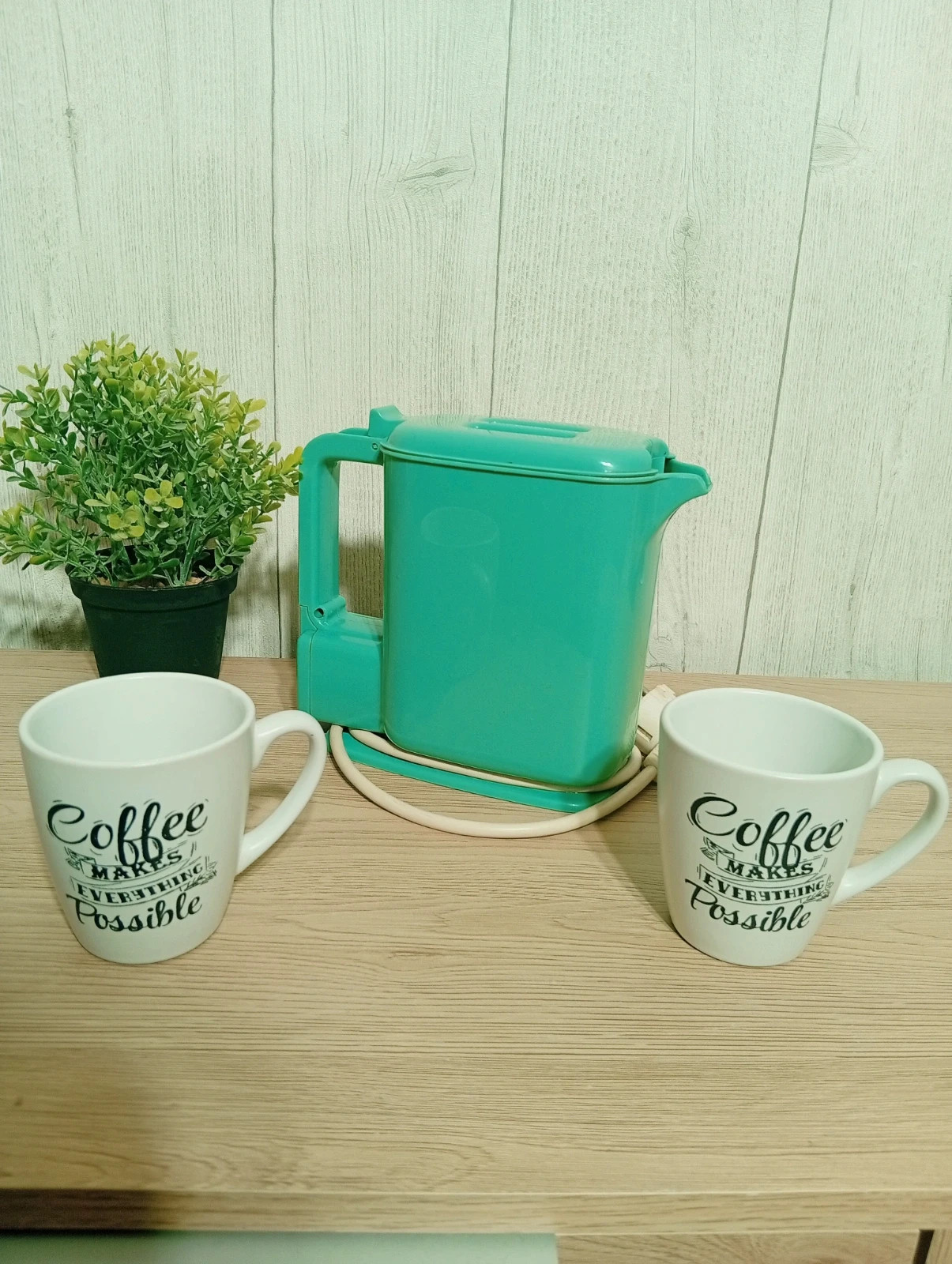 Bouilloires de cuisine -vintage - Team - couleur vert menthe- très bon etat – Team