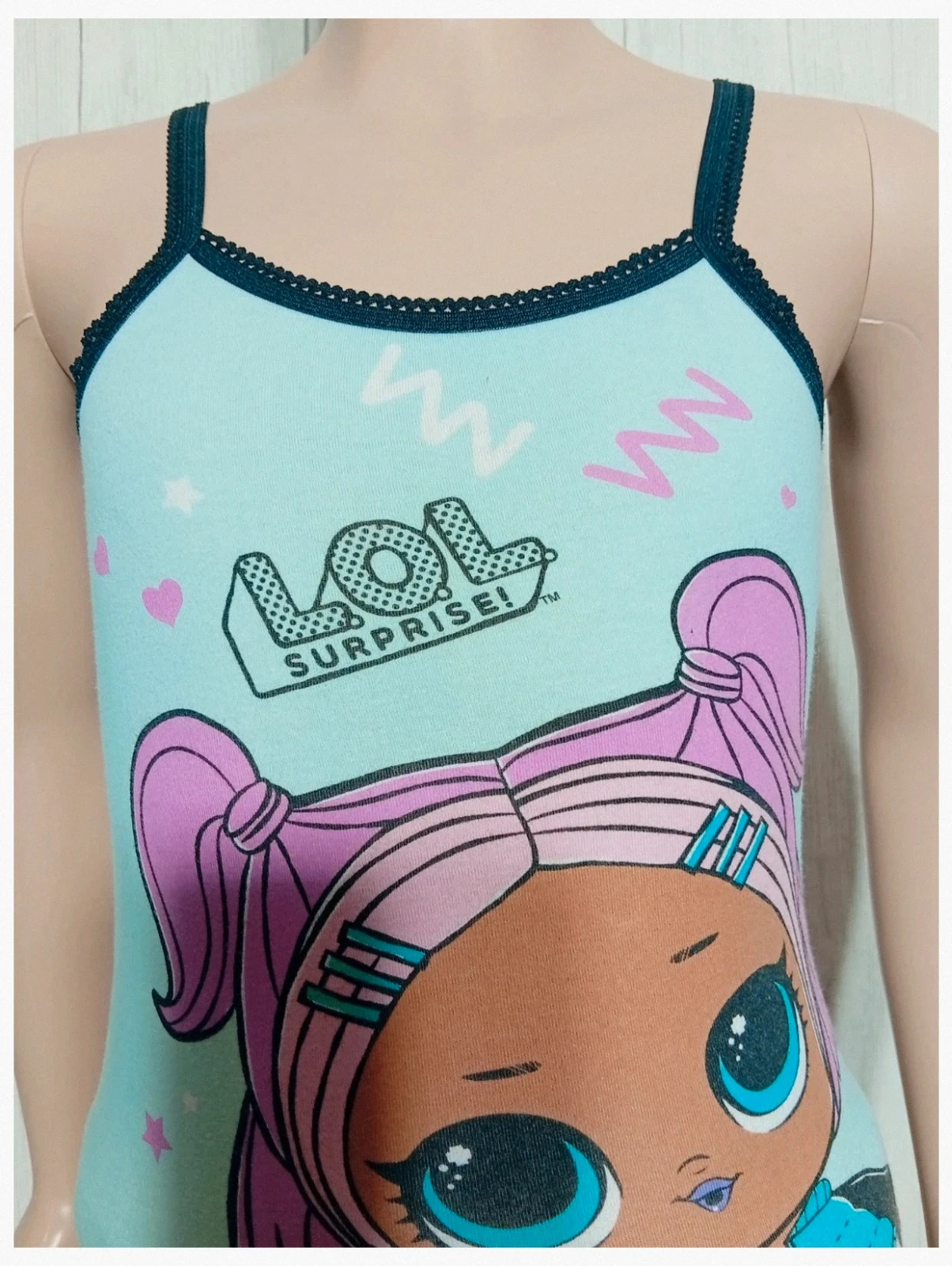 Débardeur imprimé lol surprise fille- taille 7 ans (122/128 cm) - couleur menthe multicolore – L.O.L. Surprise – taille 7 ans / 122 cm 2