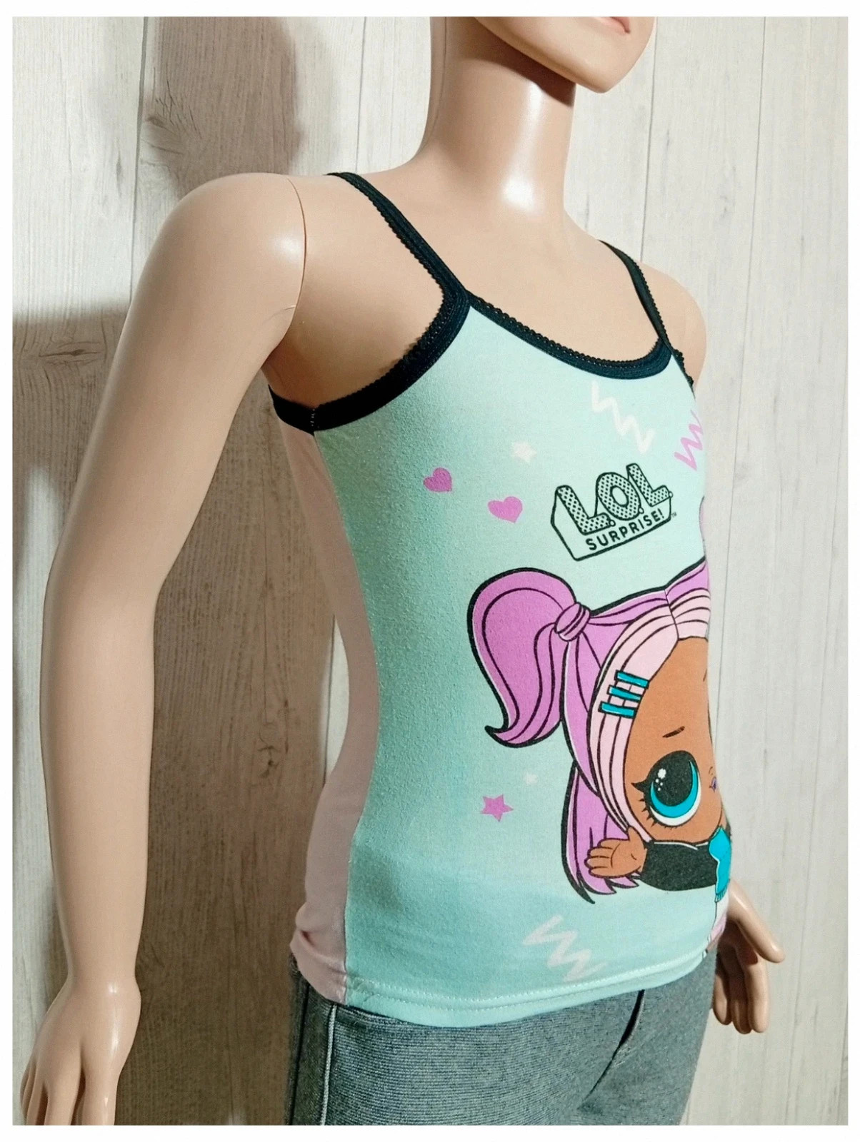 Débardeur imprimé lol surprise fille- taille 7 ans (122/128 cm) - couleur menthe multicolore – L.O.L. Surprise – taille 7 ans / 122 cm 4