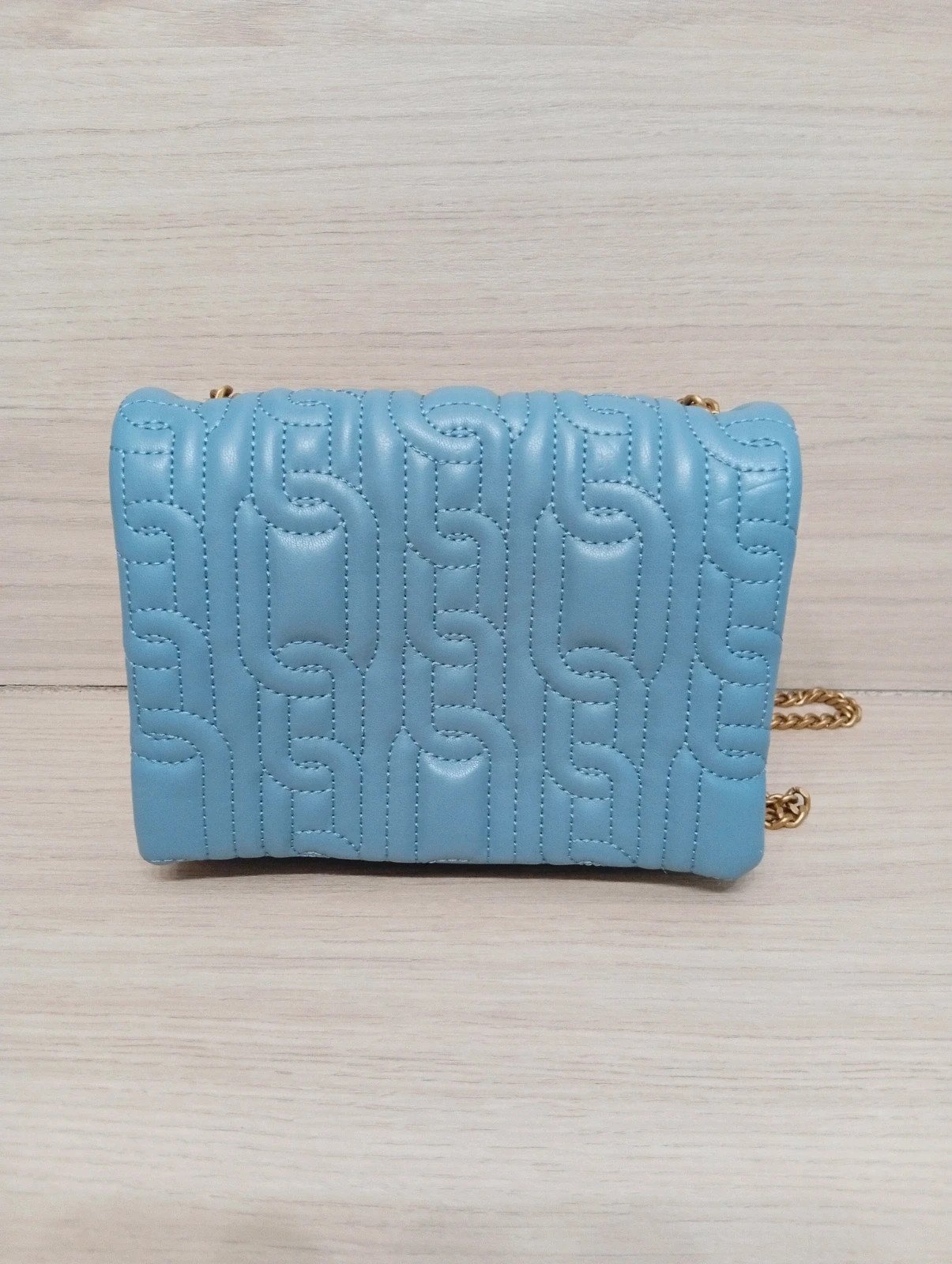 Sac a bandoulière matelasse femme -zara-q couleur bleu clair – Zara