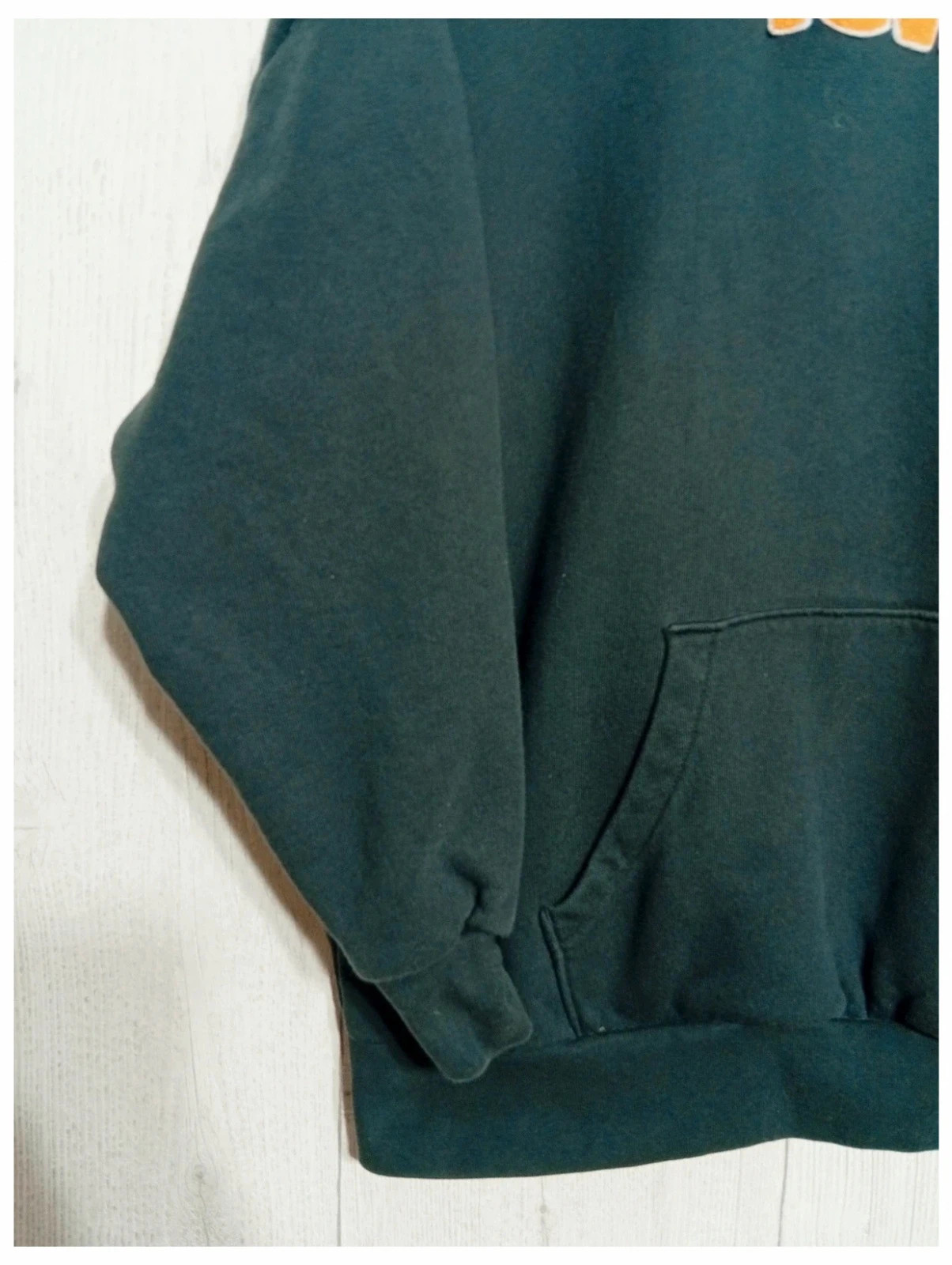 Pull homme levi's - taille S/36 - couleur noir et moutarde – Levi's – taille S 4