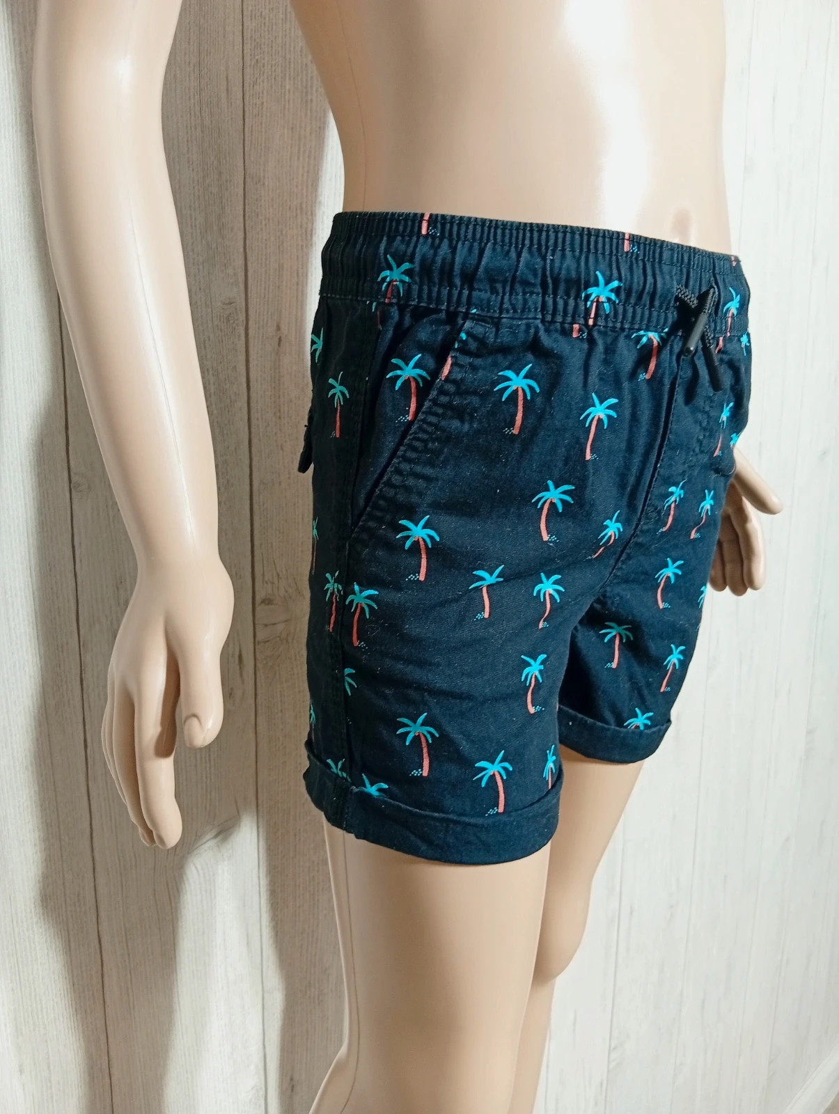 Short imprimé a motif garcon-taille 6/7 ans (122 cm) - primark - couleur noir multicolore – Primark – taille 7 ans / 122 cm 2