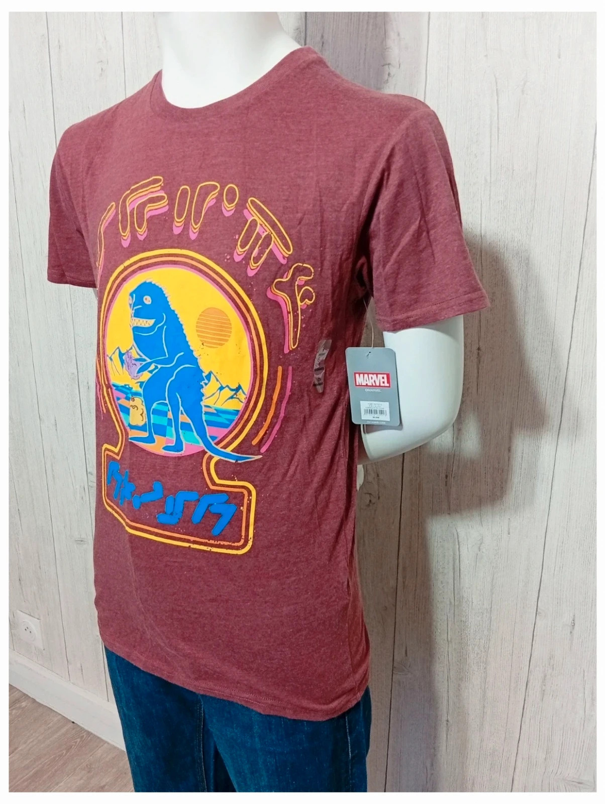 T-shirt imprimé manche courte - taille S/36- Marvel - couleur bordeaux multicolore- neuf – Marvel – taille S 5