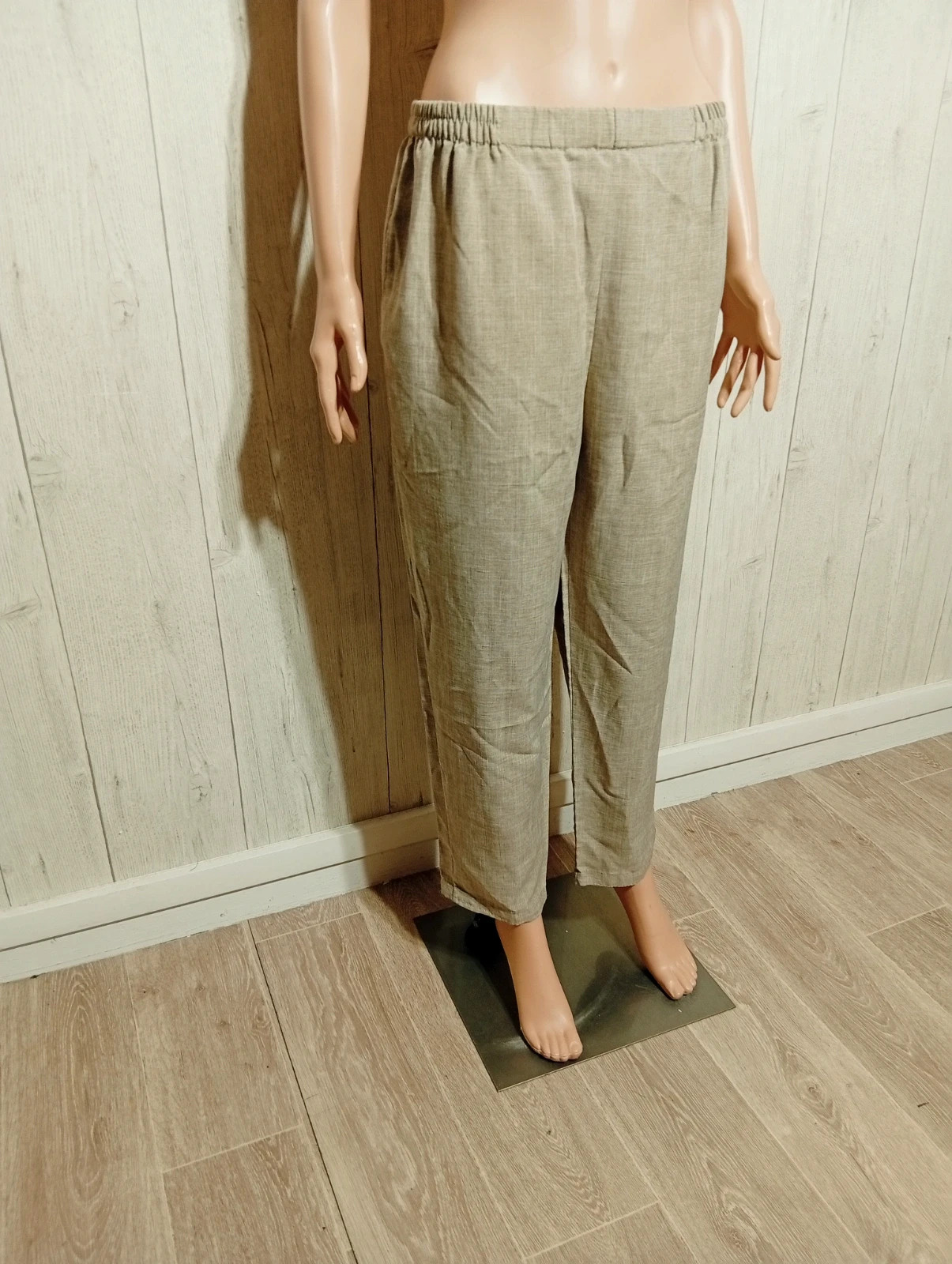 Pantalon femme - taille XL/42 -sans marque - couleur beige – taille XL / 42 / 14 4