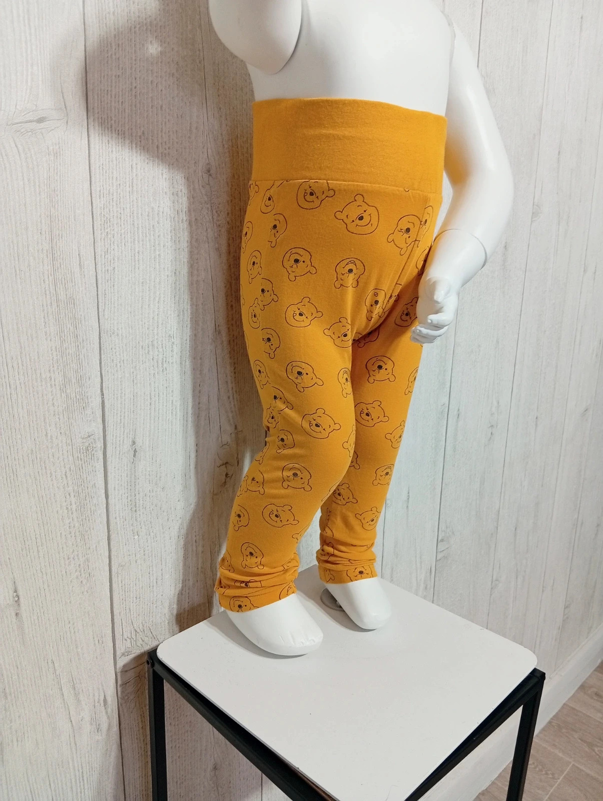 Leggins garcon - taille 12/24 mois (86/92 cm) - Disney baby - couleur moutarde noir – Disney Baby – taille 18-24 mois / 86 cm 2