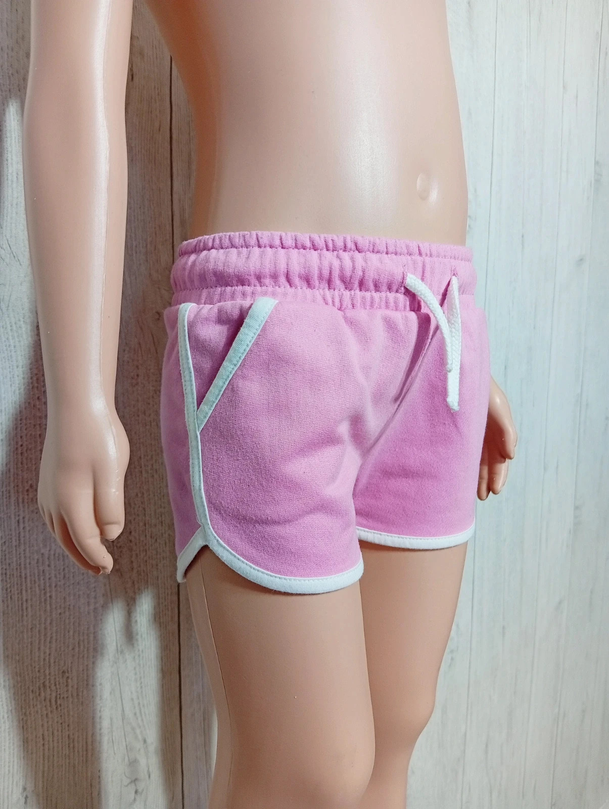 Short fille - taille 1/2 ans (92 cm) - primark - couleur rose et blanc – Primark – taille 24-36 mois / 92 cm 2