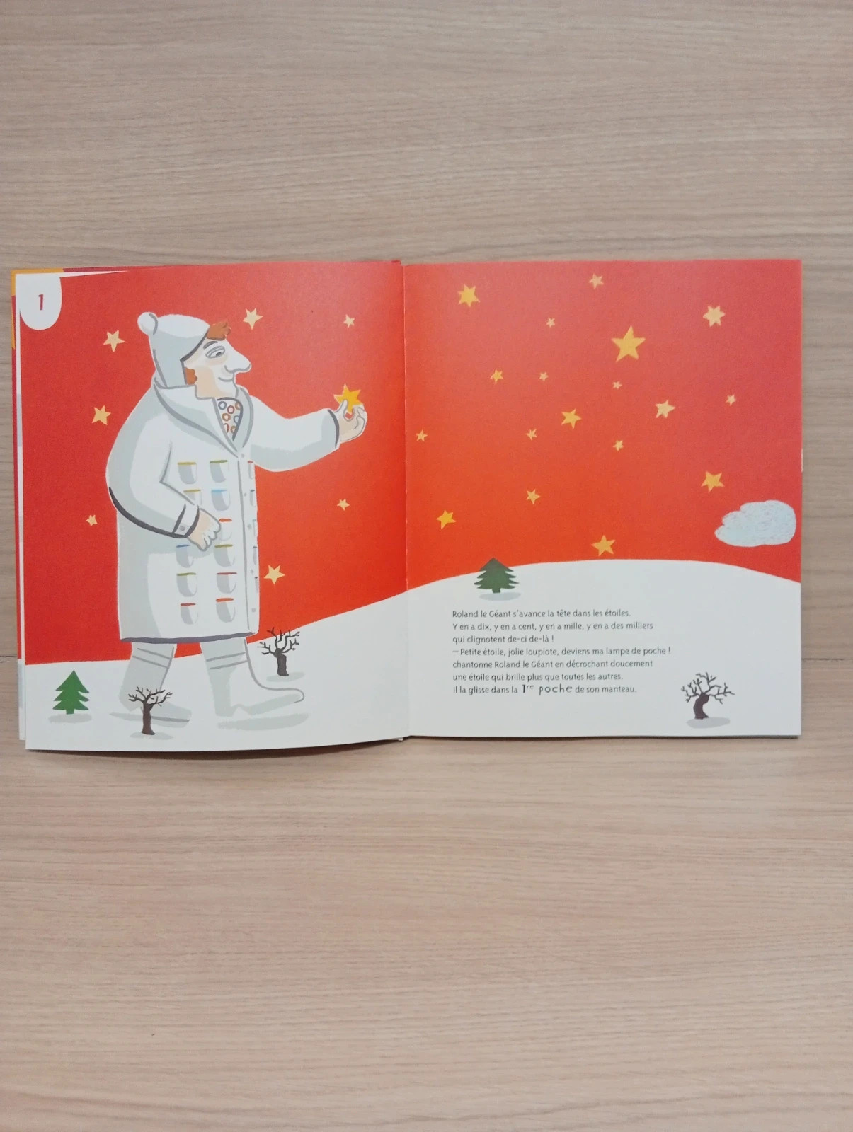 Livre le géant de noel - taille - Magalie bardos - couleur rouge et blanc 2