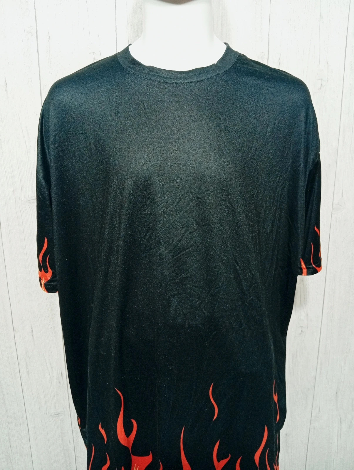 T-shirt imprimé manche courte homme - taille 40/42 - shein - couleur noir orange jaune – Shein – taille L 2