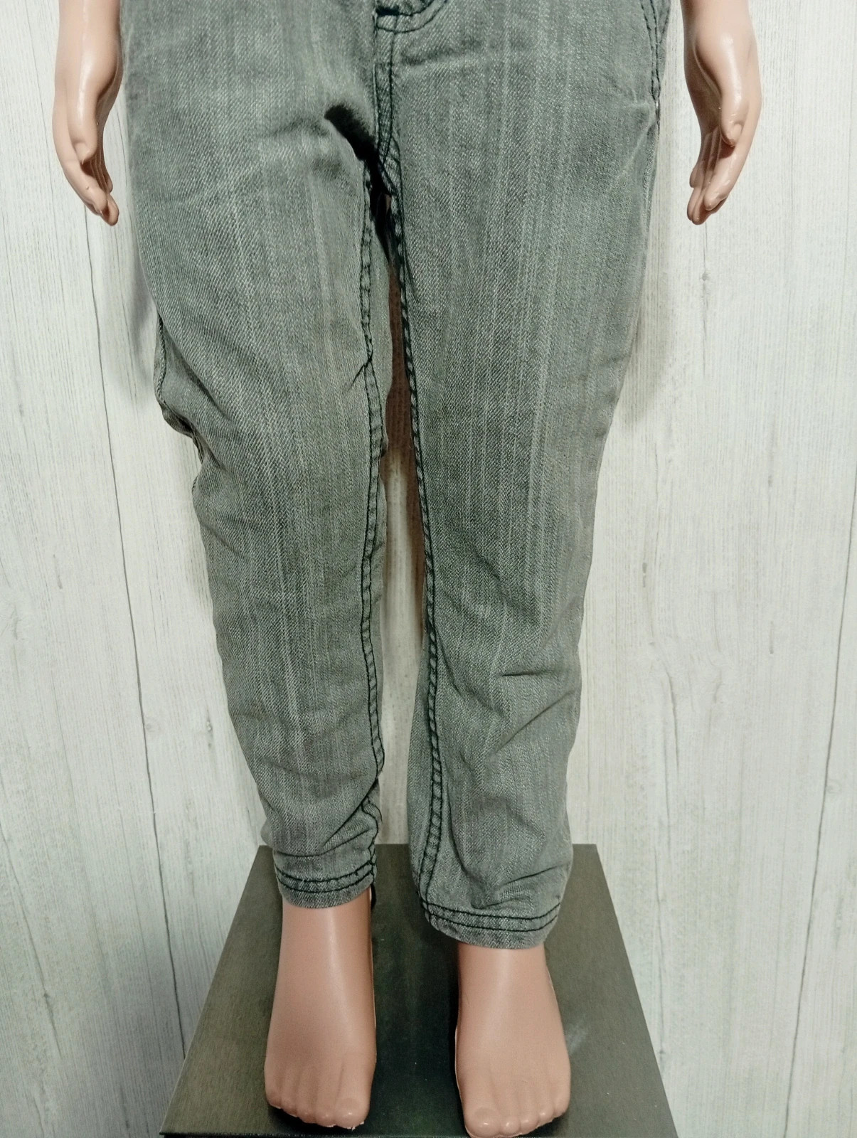 Jeans garçon - taille 4ans (102 cm) - Vertbaudet - couleur gris – Vertbaudet – taille 4 ans / 104 cm 2
