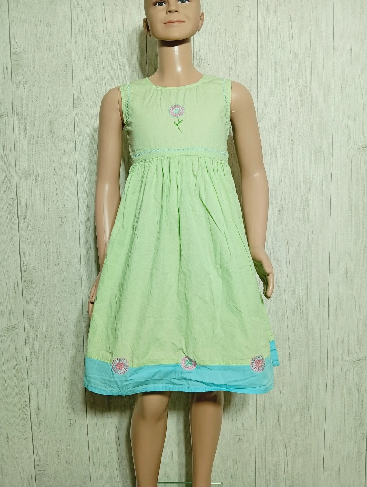 Robe imprimé floral fille - taille 8 ans - couleur vert et bleu – taille 8 ans / 128 cm