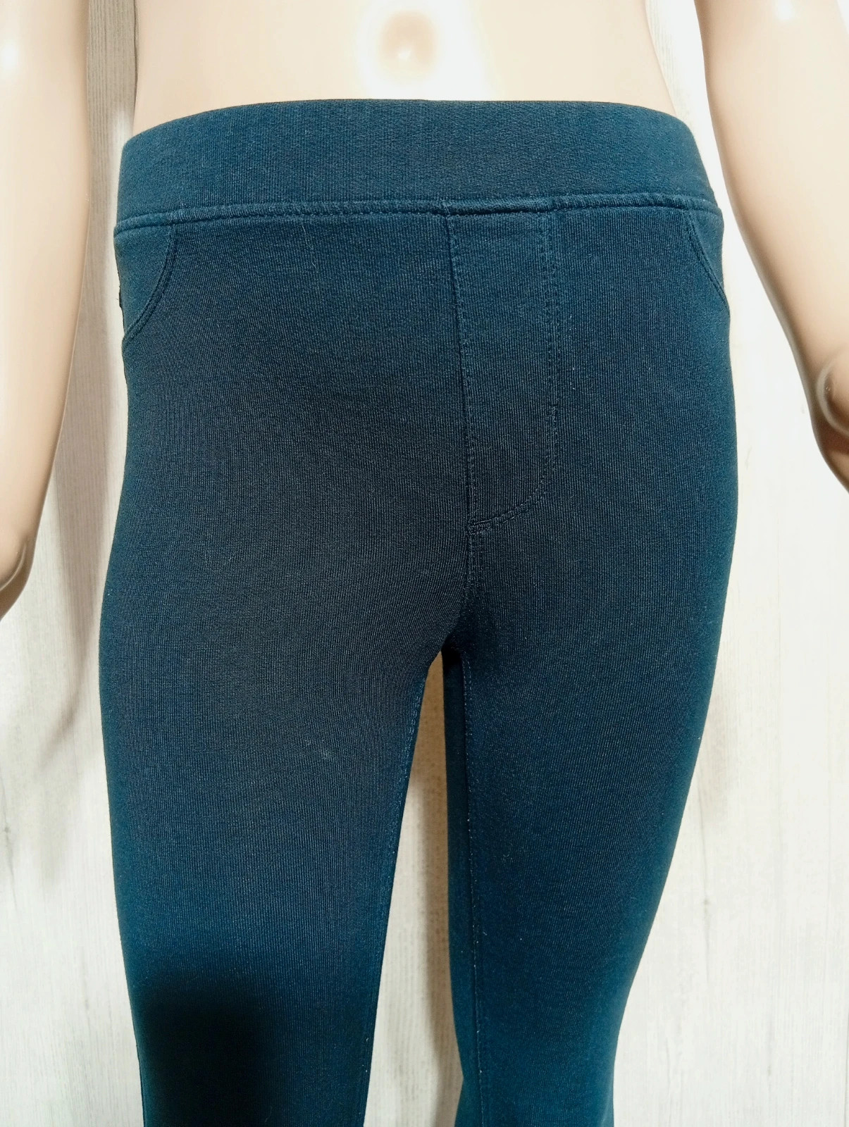 Leggins fille - taille 8 ans (126/131 cm) - Kiabi - couleur marine – Kiabi – taille 8 ans / 128 cm 2