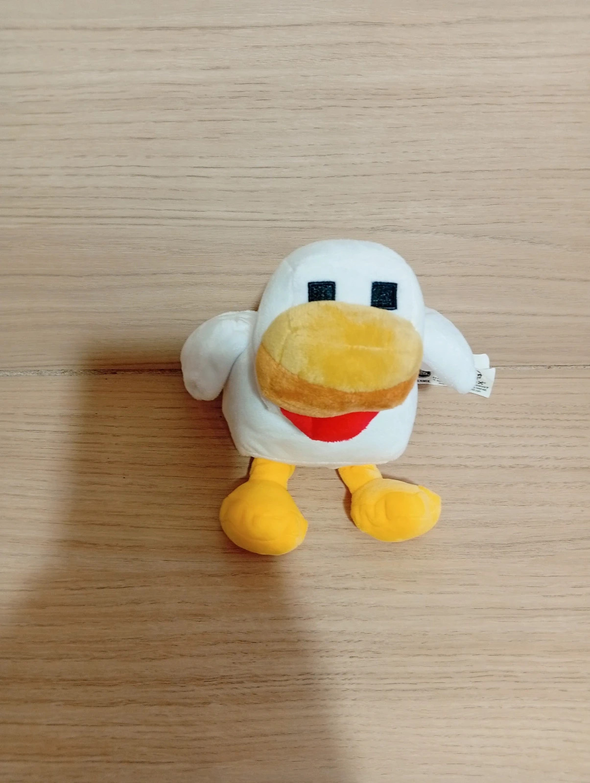 Peluche poule - taille hauteur 18 cm - couleur blanc jaune