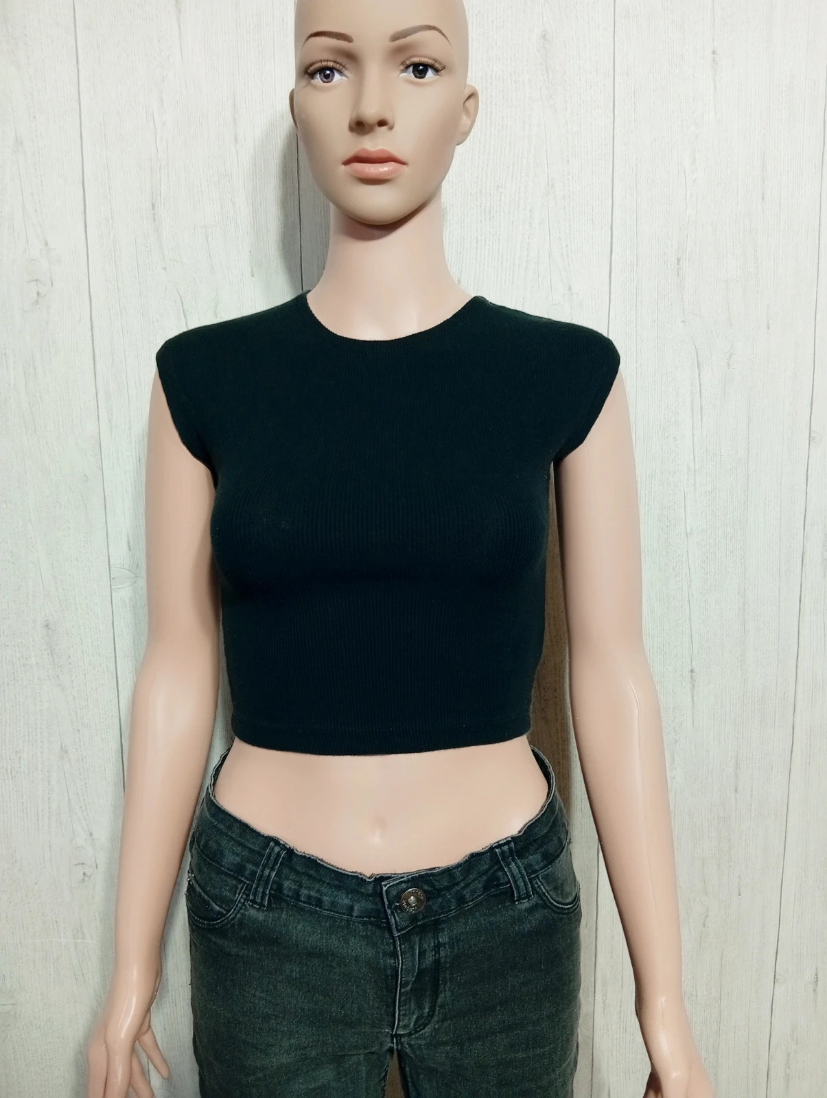Top court fille - taille 16 ans/S - Stradivarius - couleur noir
