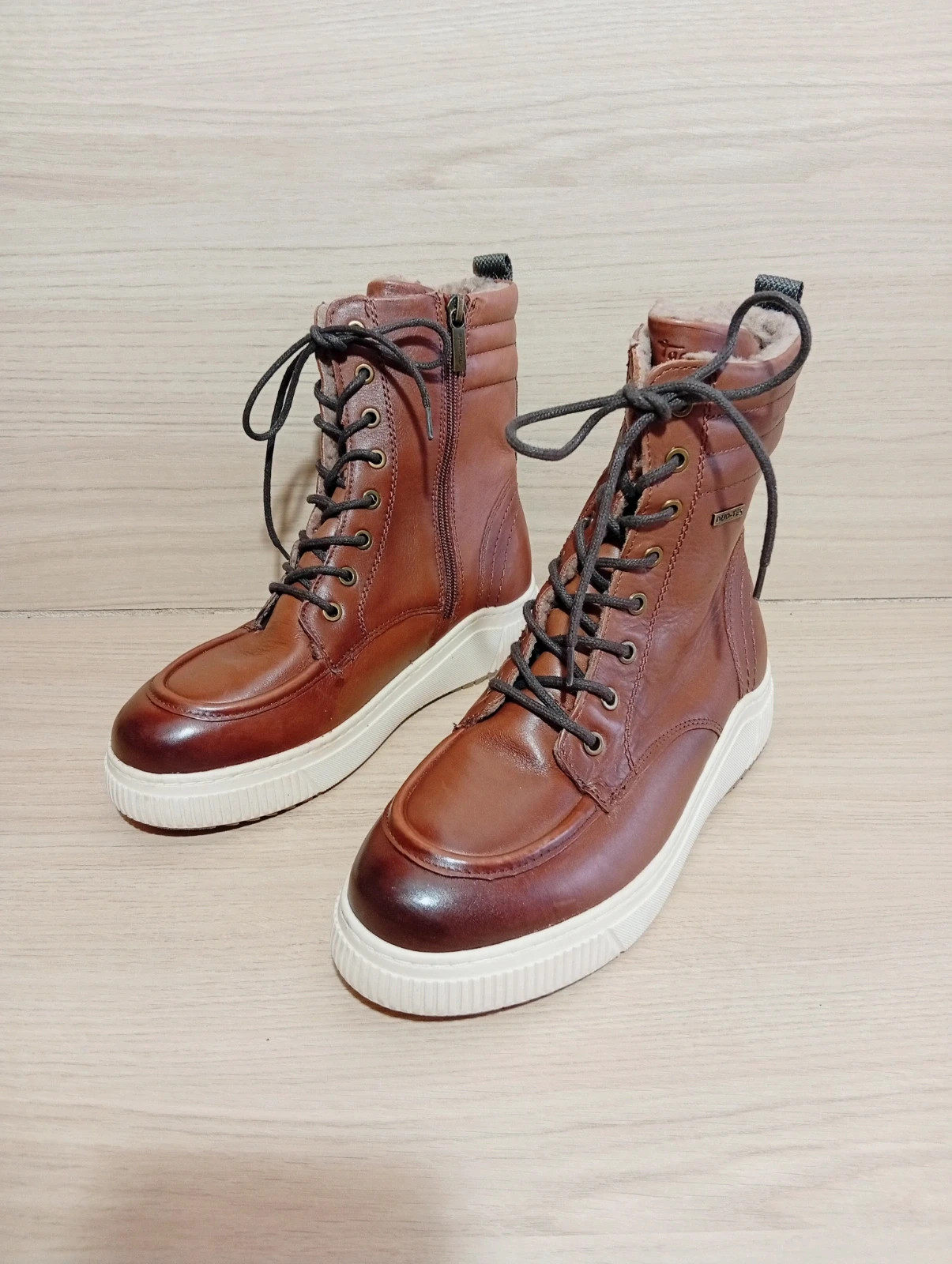 Bottines femme - taille 40- tamaris- couleur marron creme – Tamaris – taille 40 3