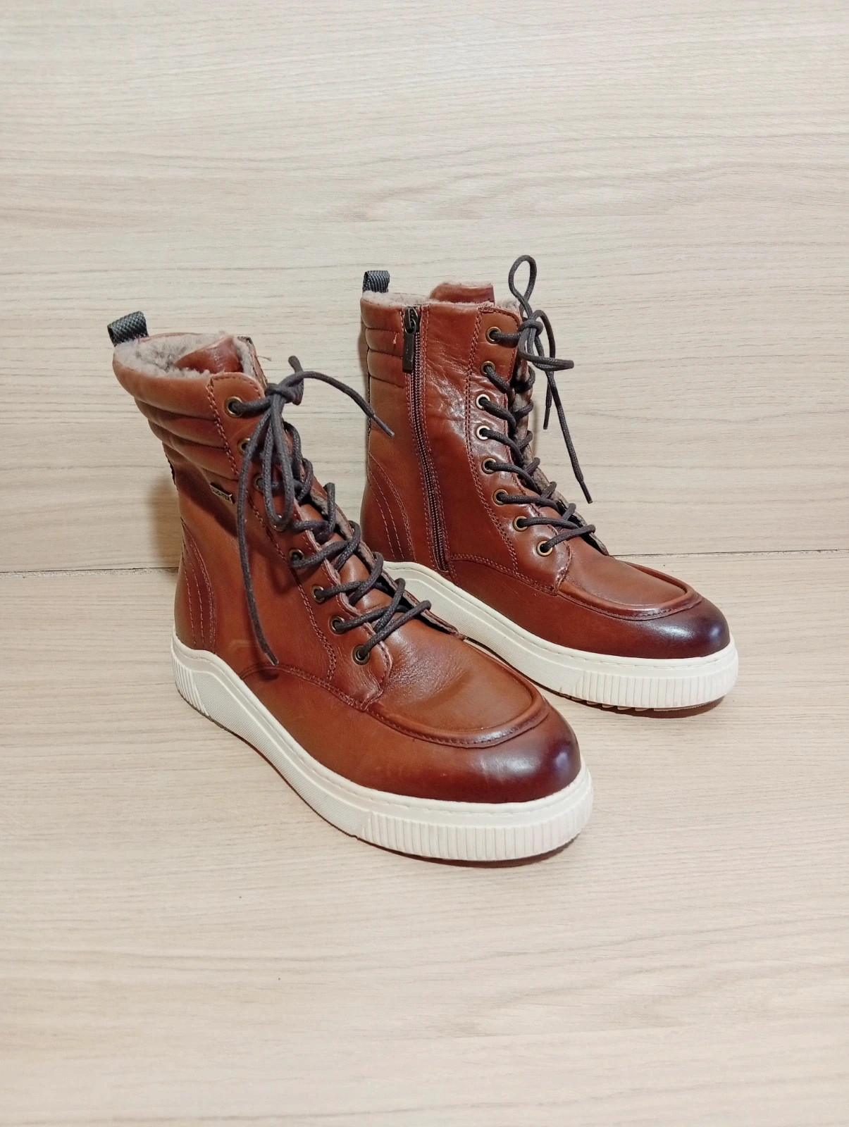 Bottines femme - taille 40- tamaris- couleur marron creme