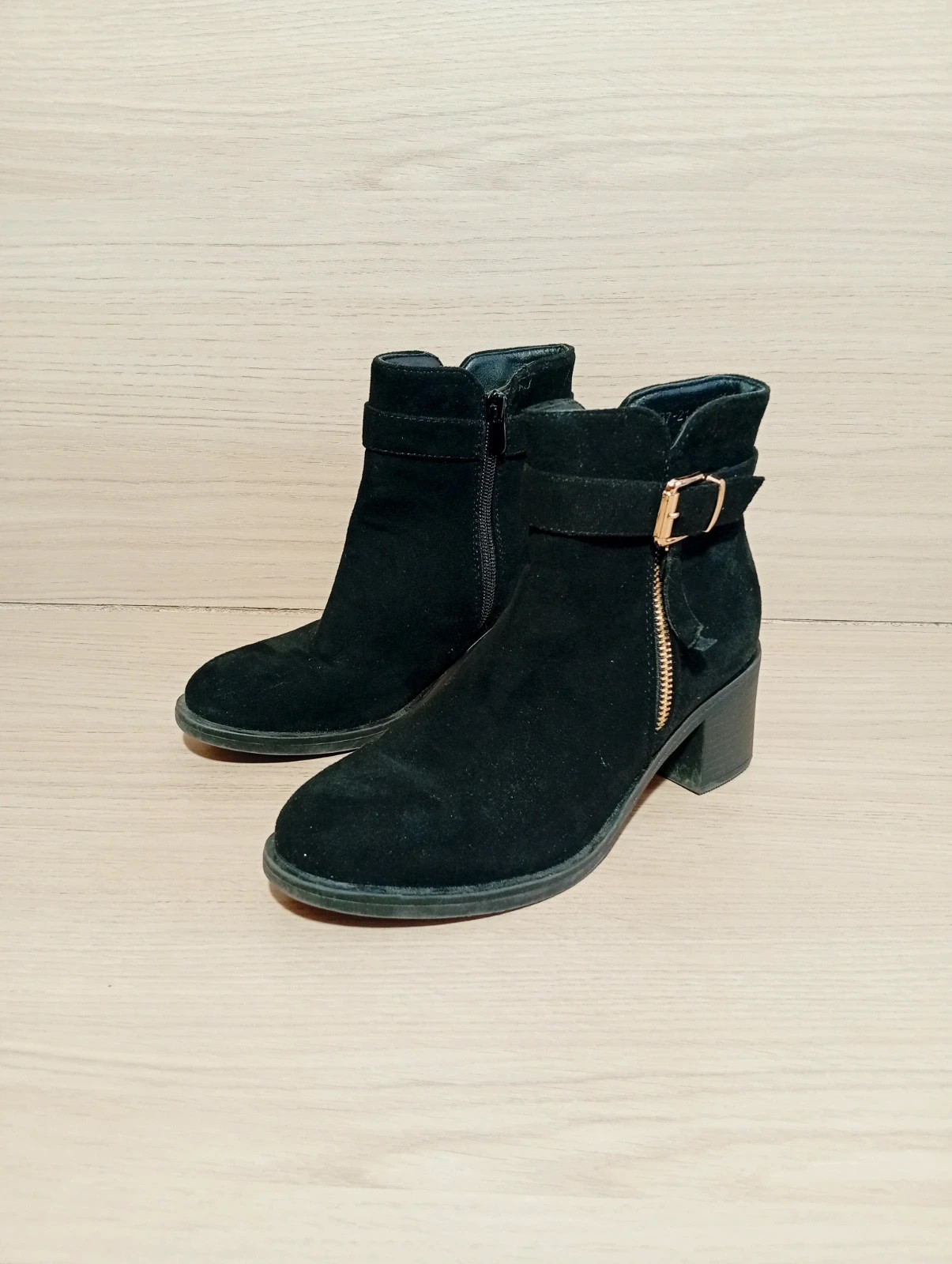 Bottines femme - taille 36 - queen vivi - couleur noir dore – QUEEN VIVI – taille 36 2