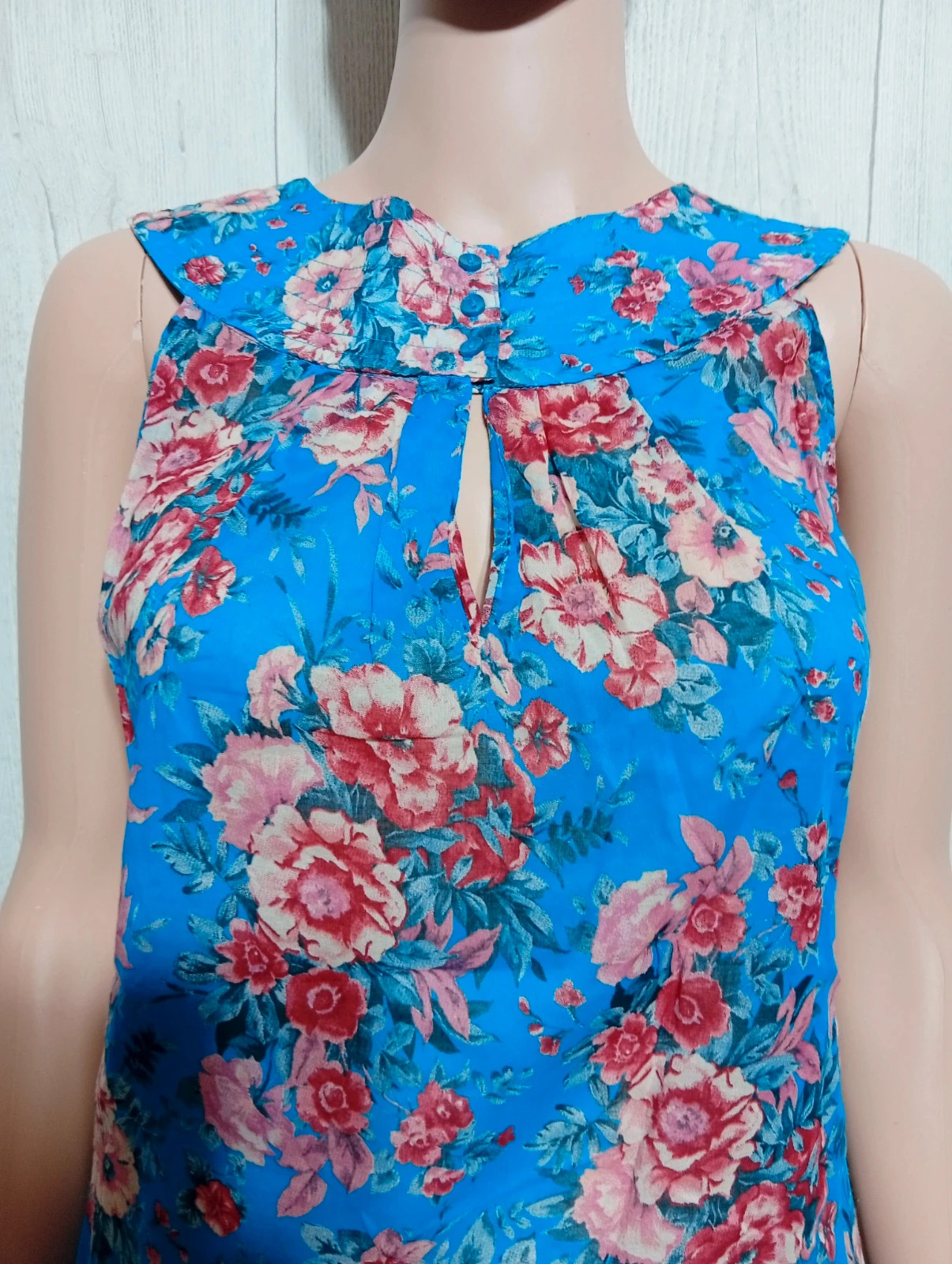 Débardeur imprimé a motif floral - taille S/36 - camaïeu - couleur bleu rose rouge – Camaïeu – taille S / 36 / 8 2