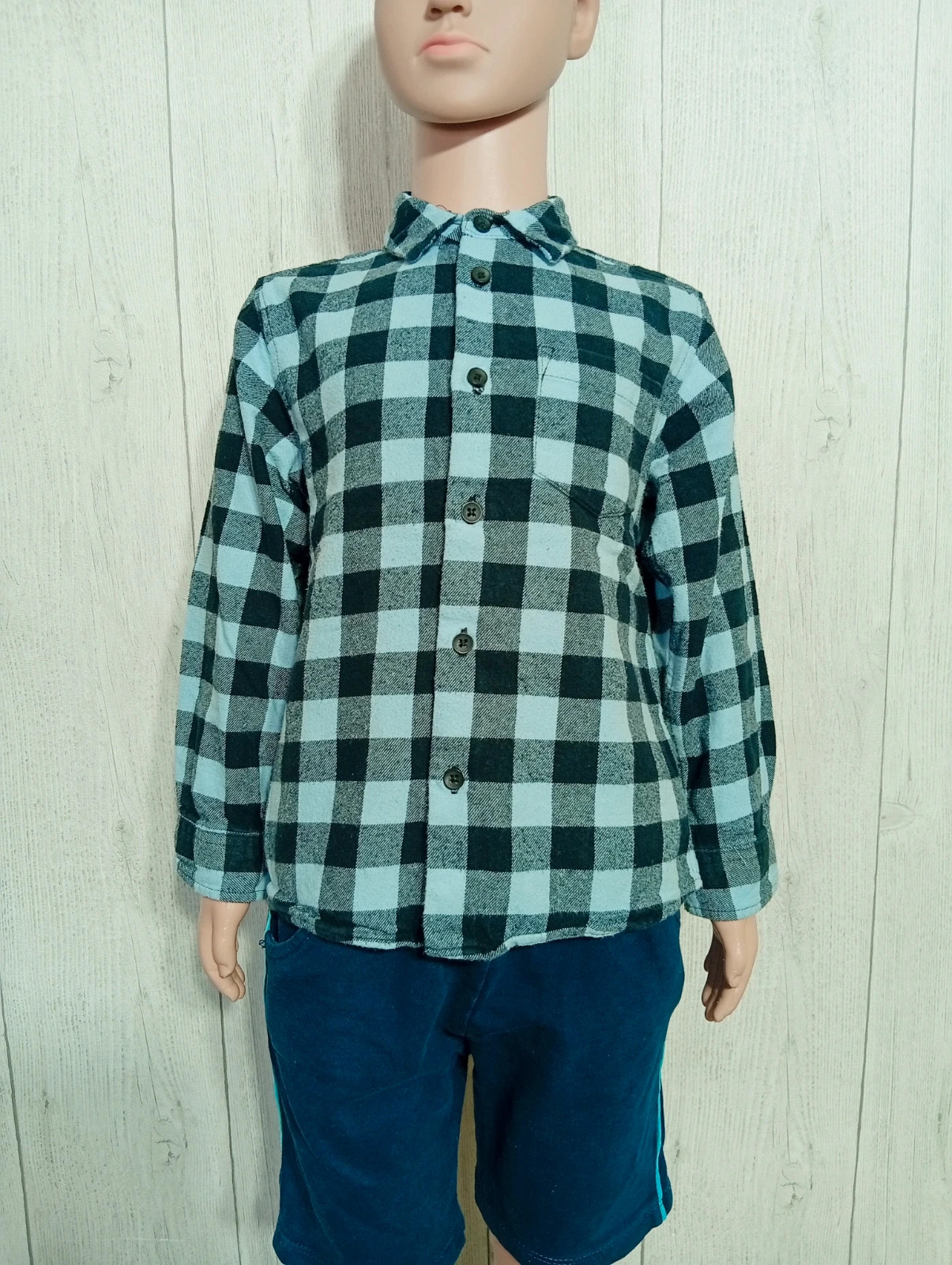 Chemise a carreaux - taille 5 ans/110 cm- primark - couleur noir et bleu clair – Primark – taille 5 ans / 110 cm