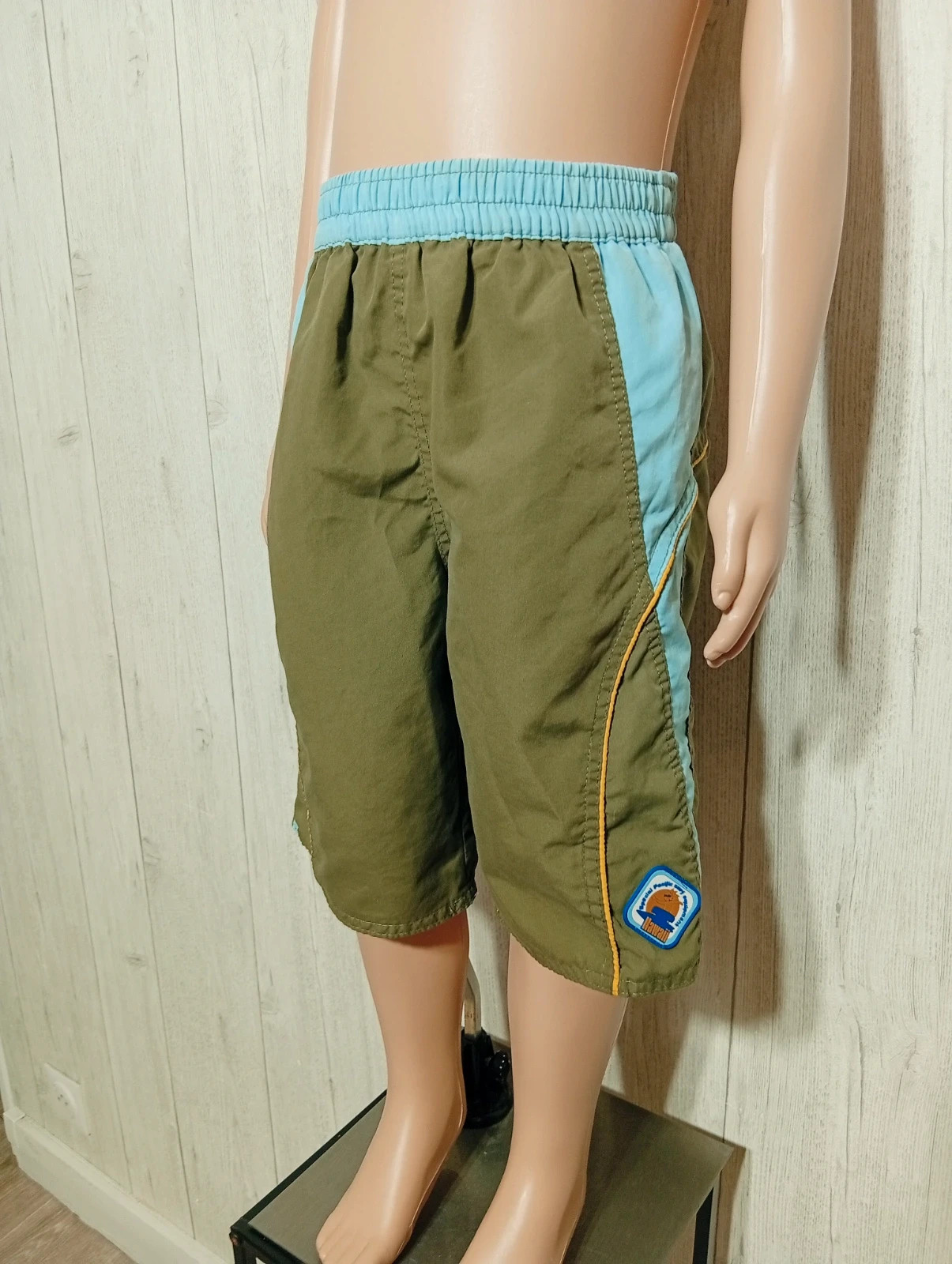 Short de bain-taille 5 ans-boarder-couleie kaki et turquoise – boarder – taille 5 ans / 110 cm 5