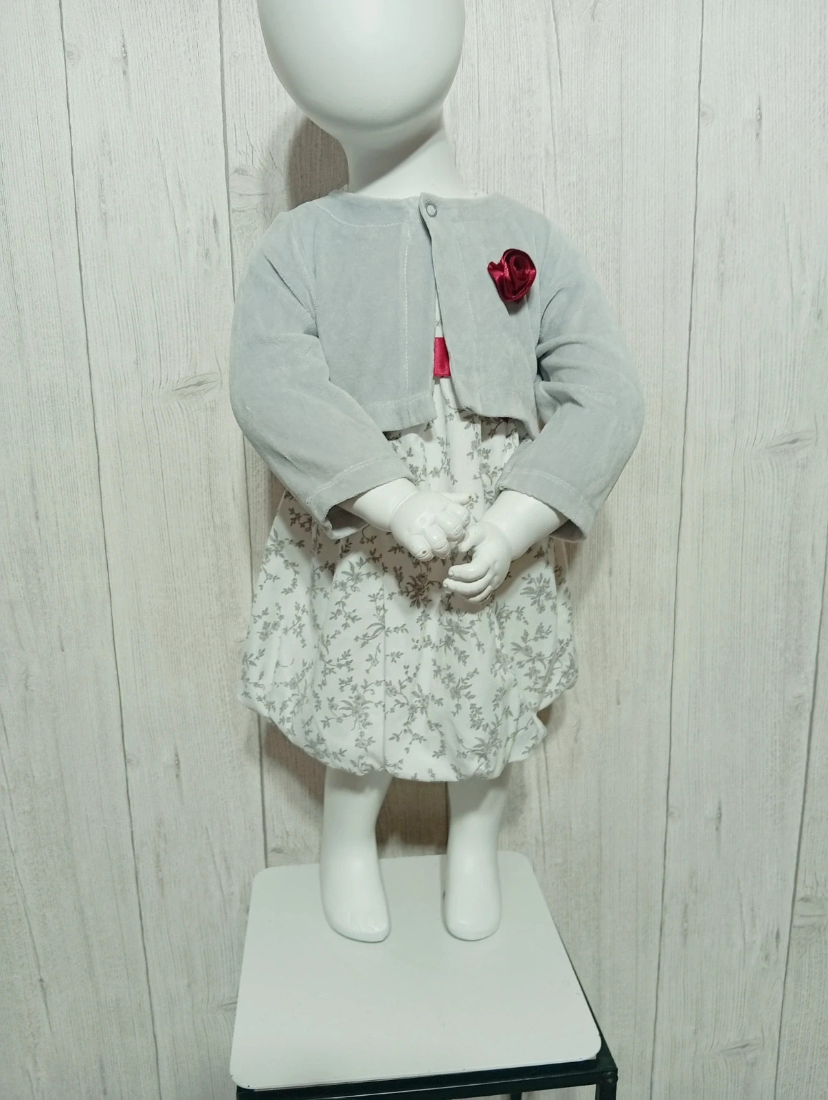 Jolie robe et son Boléro fille - taille 18 mois - couleur gris blanc bordeaux – taille 12-18 mois / 80 cm